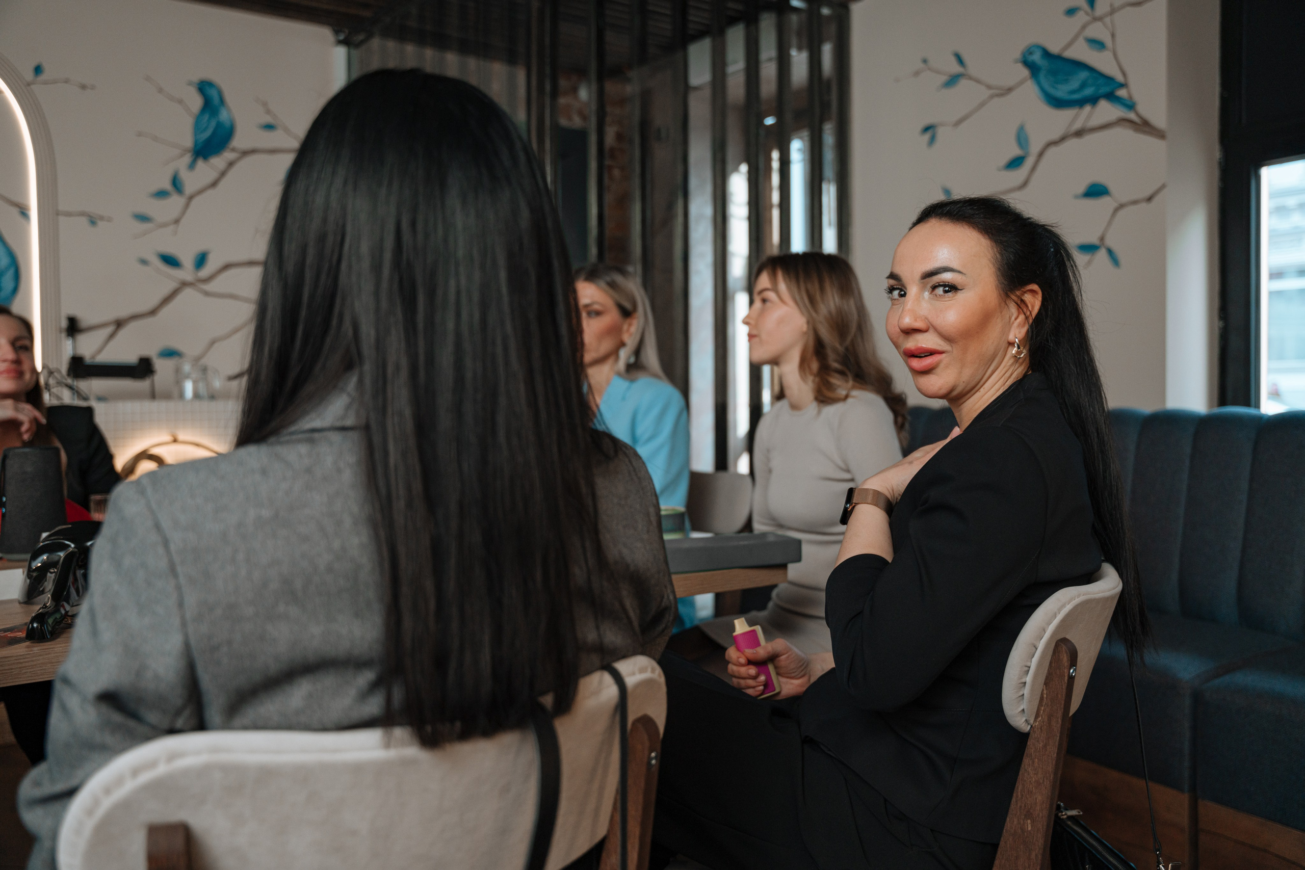 Мафия. Бар FINCH. ЖЕНСКИЙ КЛУБ LAXMI. Портретный фотограф в Санкт-Петербурге Дмитриева Наталия