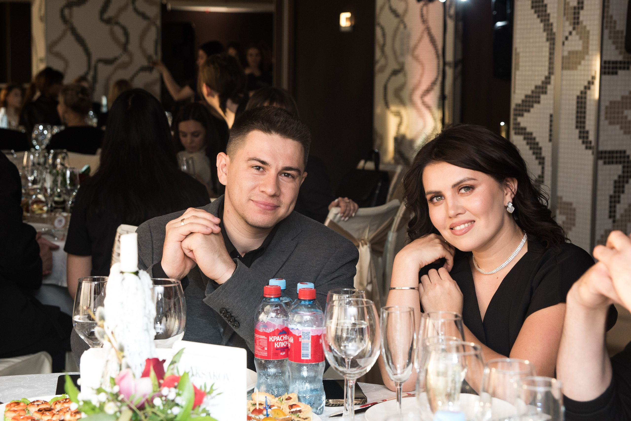 Репортажный фотограф на юбилей корпоратив, мероприятия в Уфе. Свадебный фотограф Тимур Хабибуллин