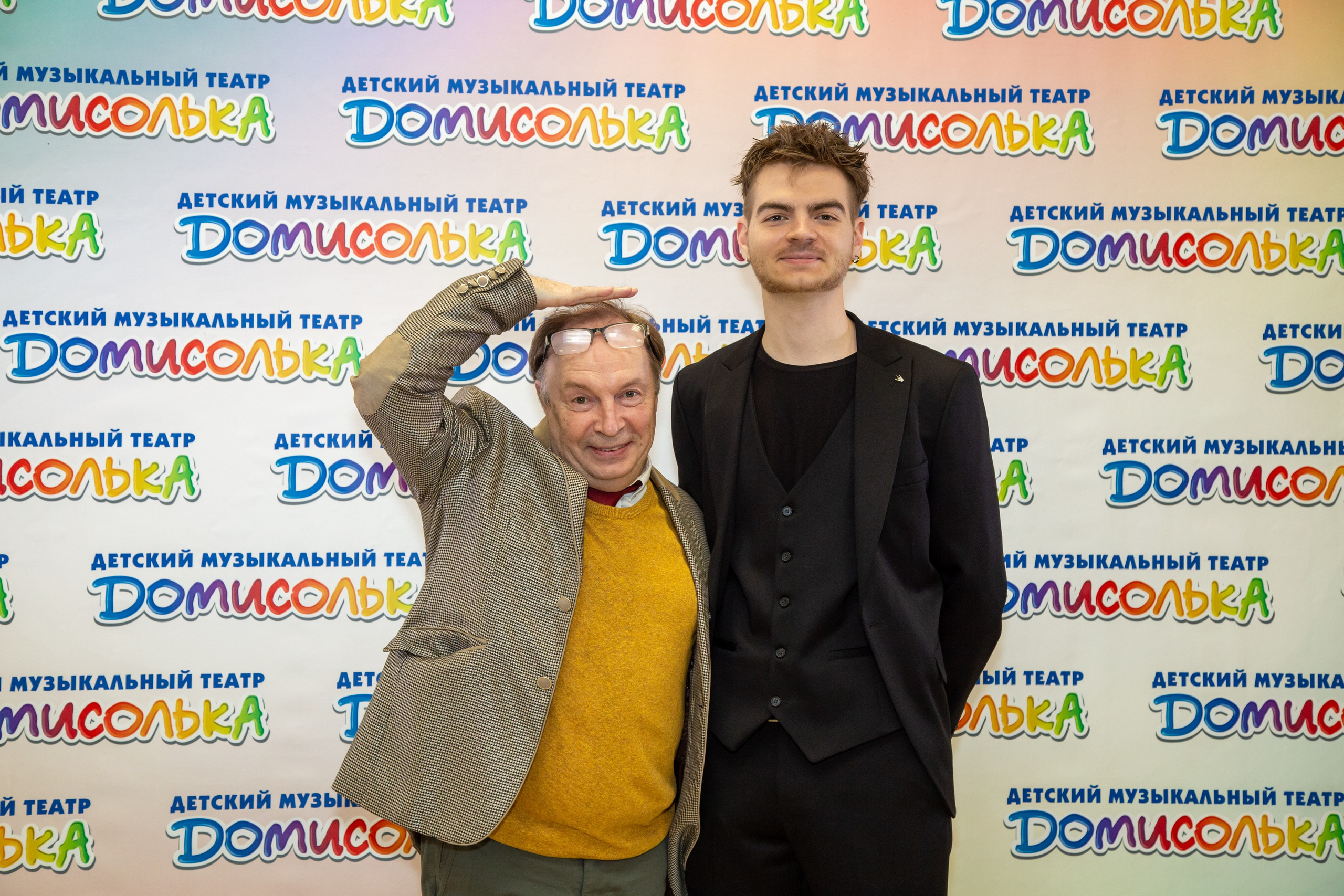 Репортажная съёмка для Домисольки на новый год. «Студия DRONAVT`s» — видеосъёмка и фотография г. Москва