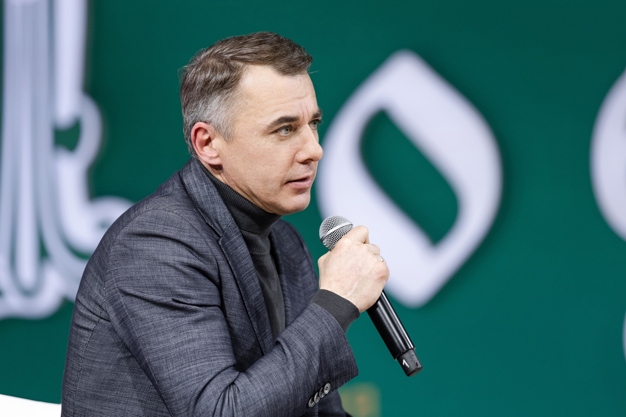 Выставка Россия: наша культура. Свадебный репортажный фотограф в Москве