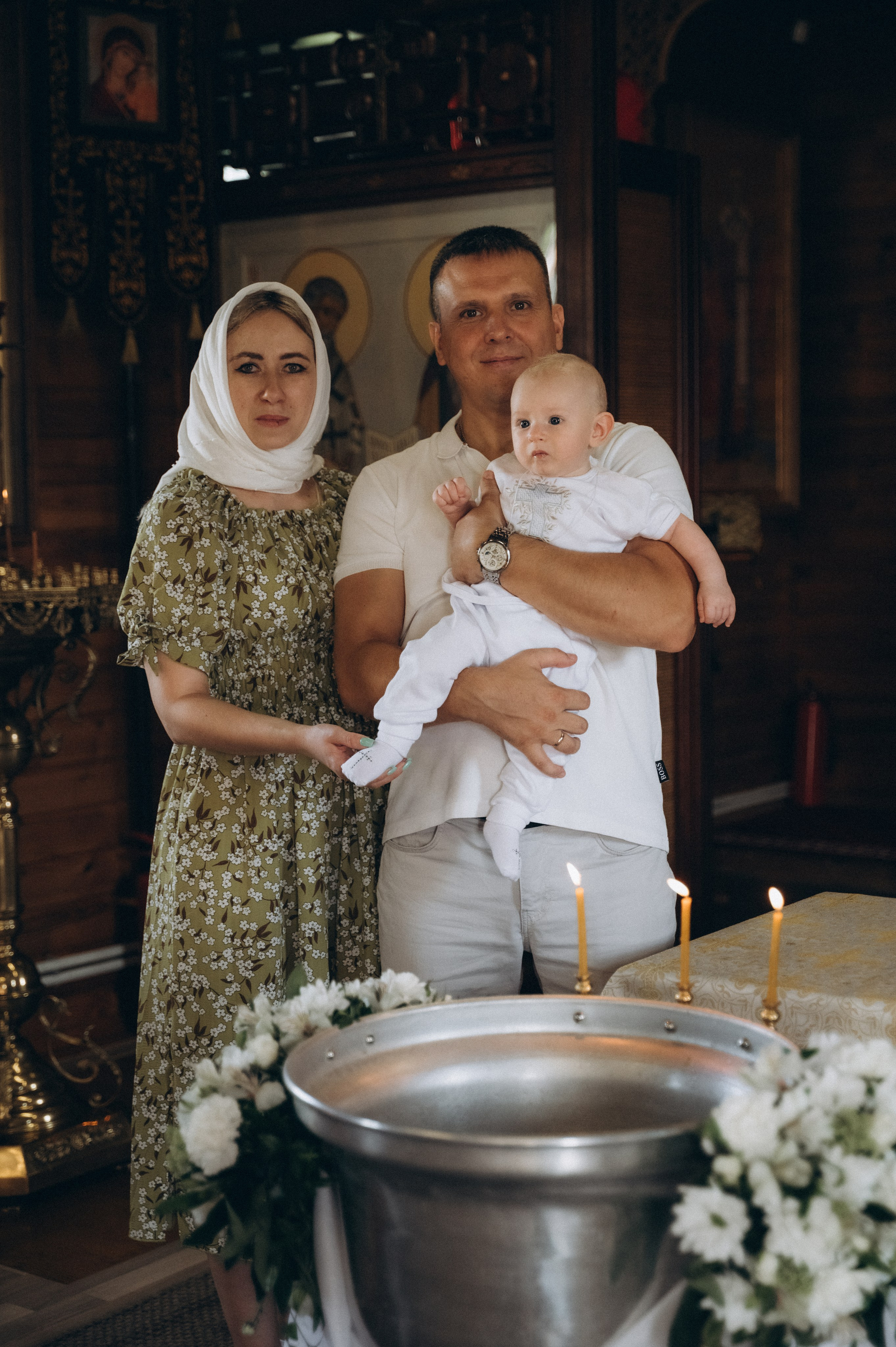 Крещение Марка (ХРАМ СВЯТИТЕЛЯ НИКОЛАЯ ЯПОНСКОГО). Семейный фотограф в Минске Дарья Дреко