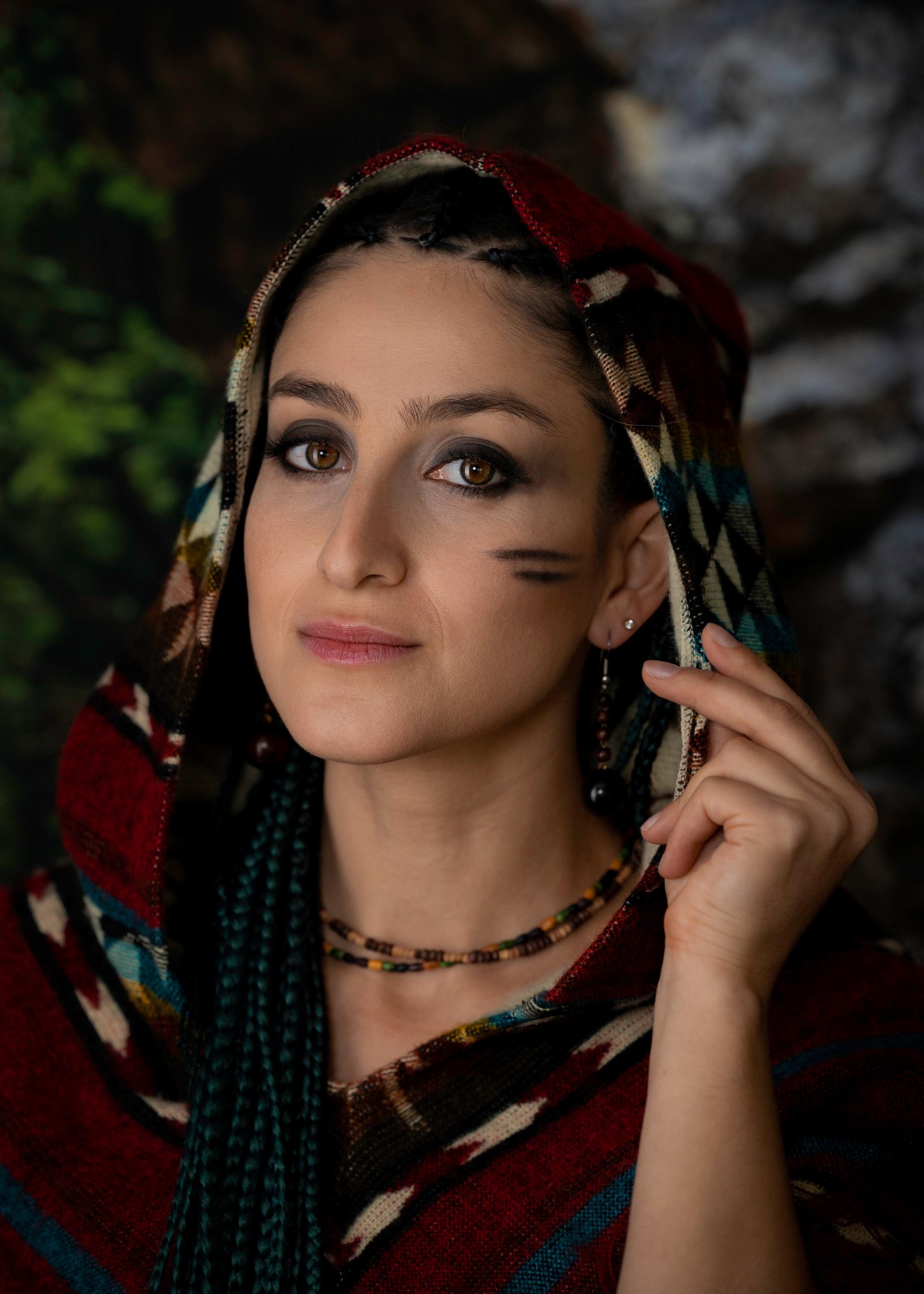 Студийная съёмка в образе девушки индейского племени