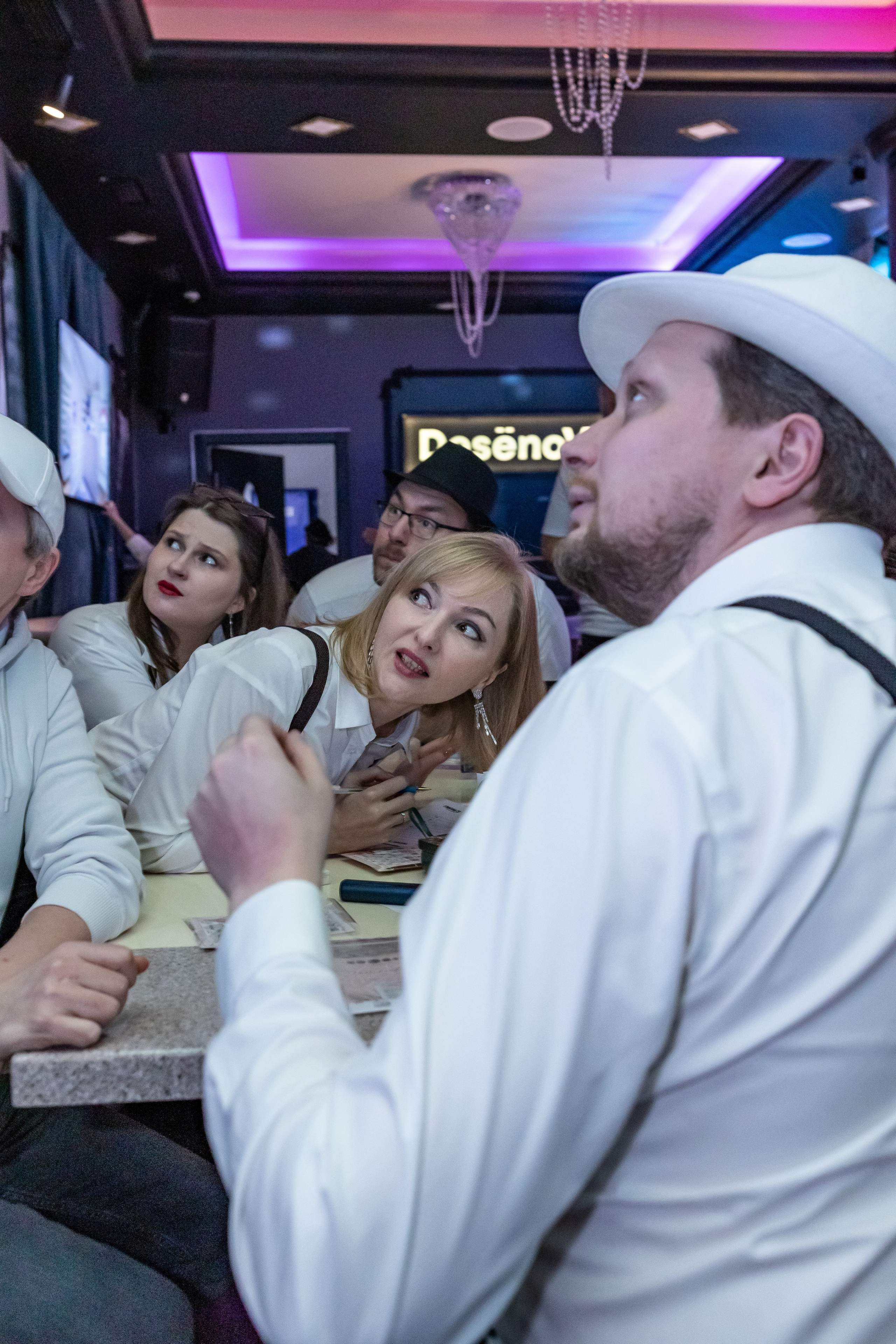 I`mom`s шоу-квиз «Детективы». Сказочный фотограф для Вас и Вашей семьи