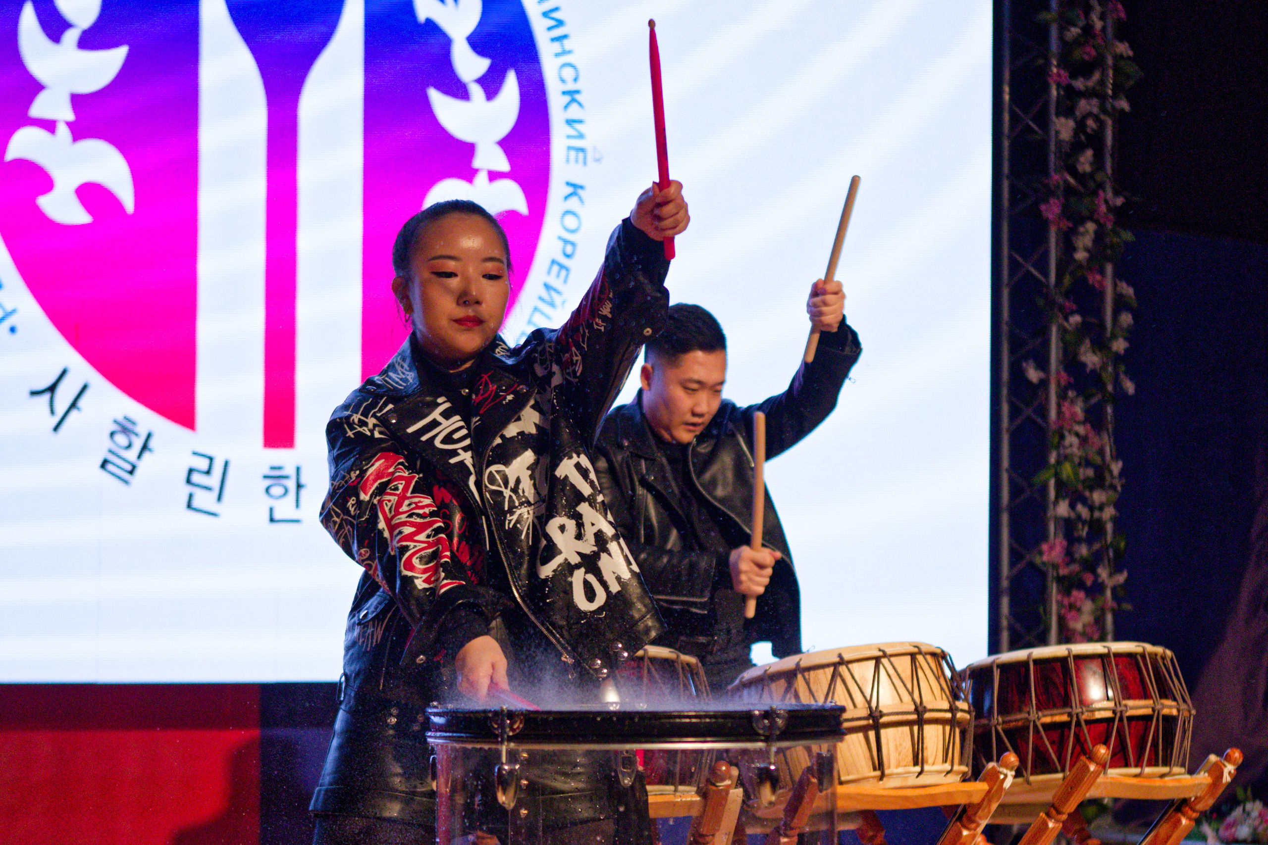 Новый Год по лунному календарю. Кутузов Евгений Фотограф в Южно-Сахалинске