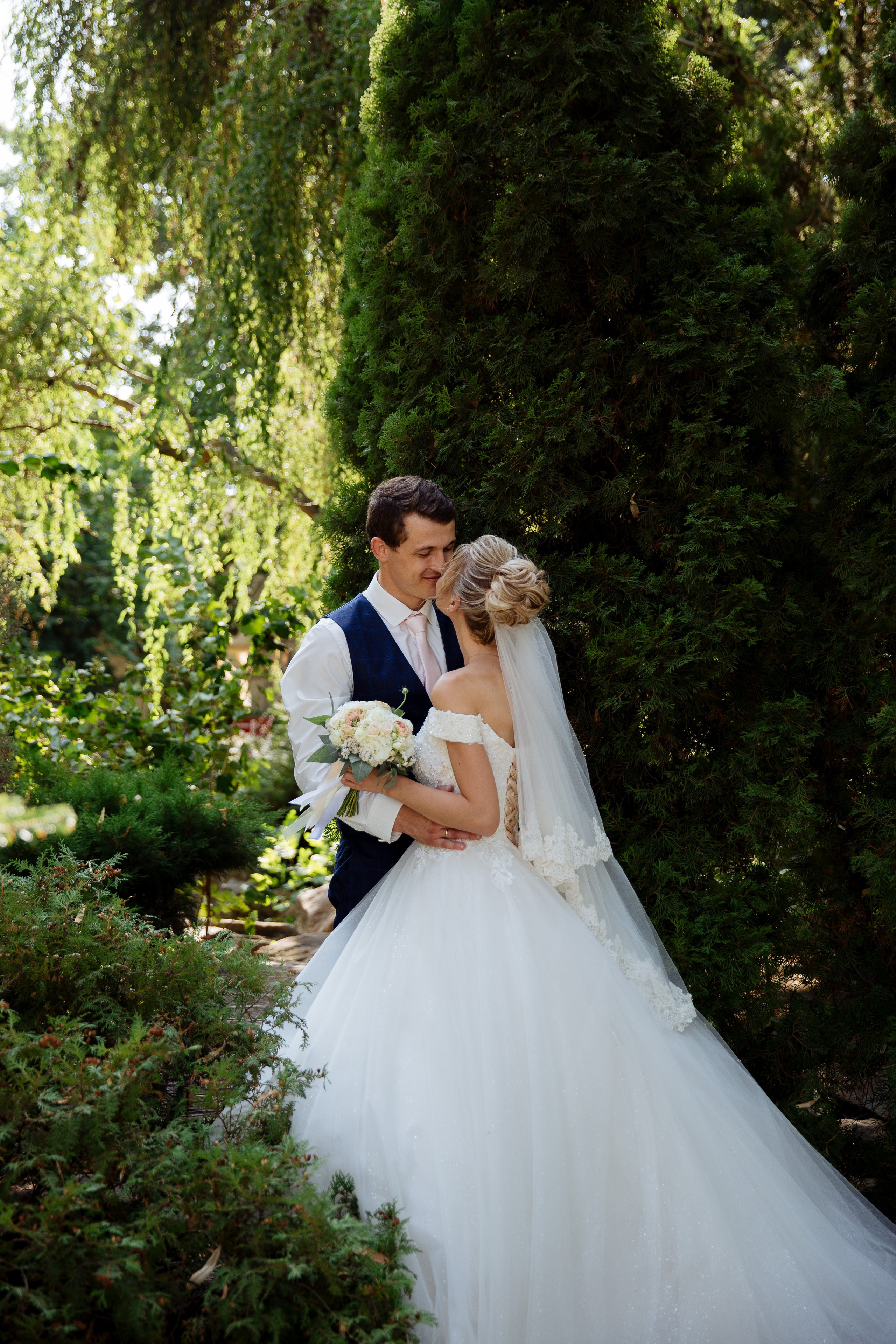 A | A. Свадебный фотограф Ростов-на-Дону Алла Белова