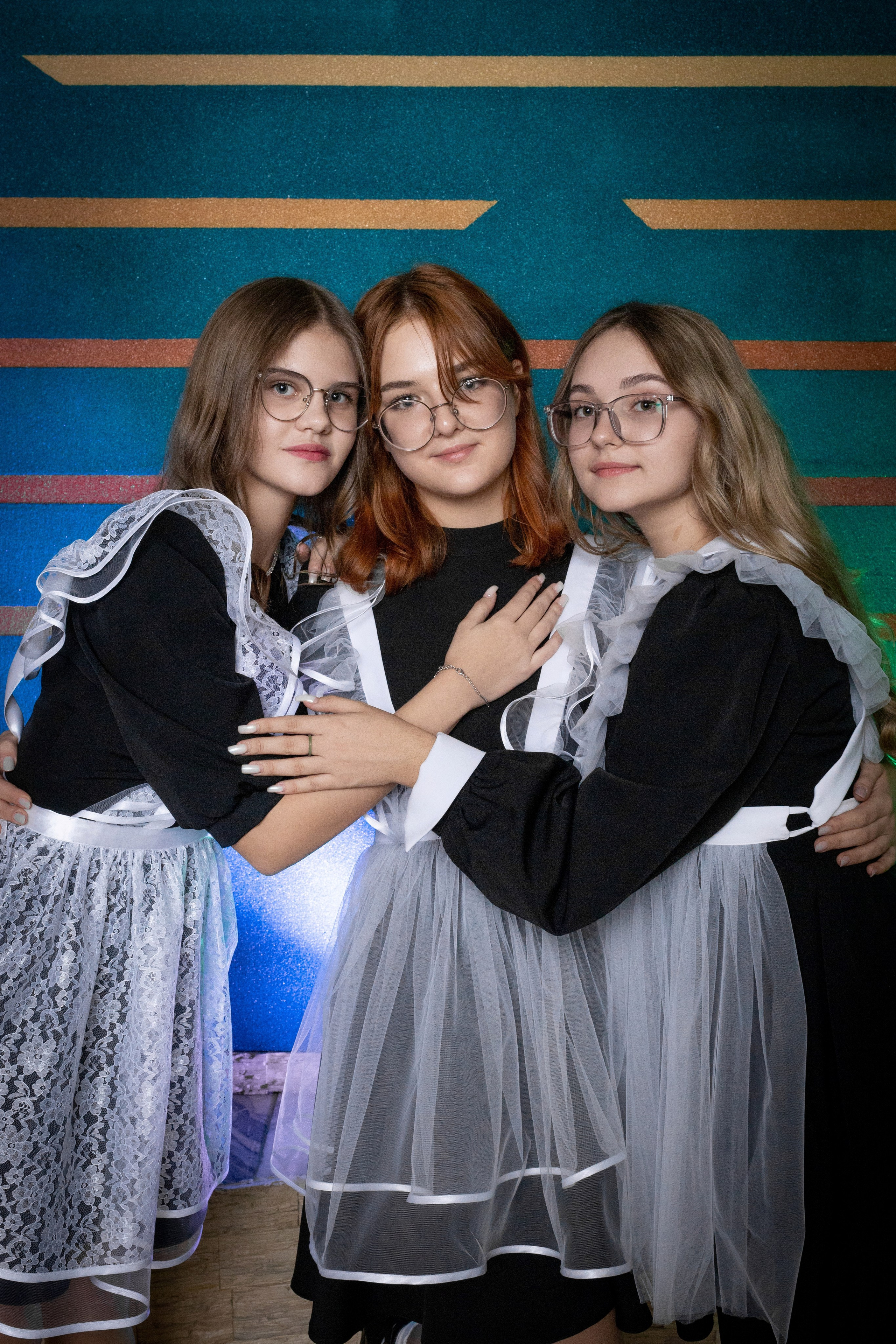 Старшая школа. Литовкина Анастасия фотограф, выпускные альбомы г. Мирный