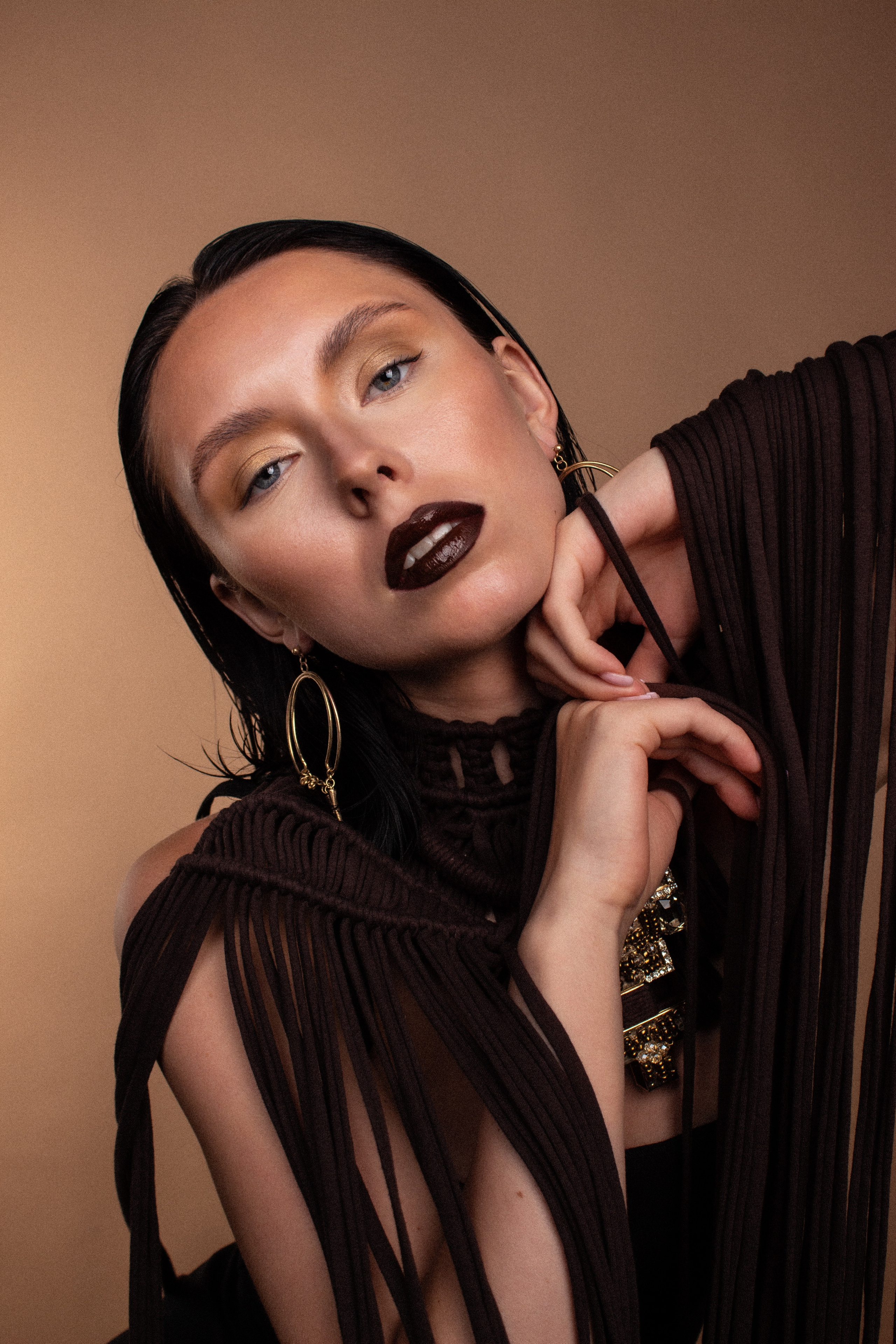 Collab with Alina Gussi & 3petelki. Dariana Fox — визажист, фотограф, преподаватель