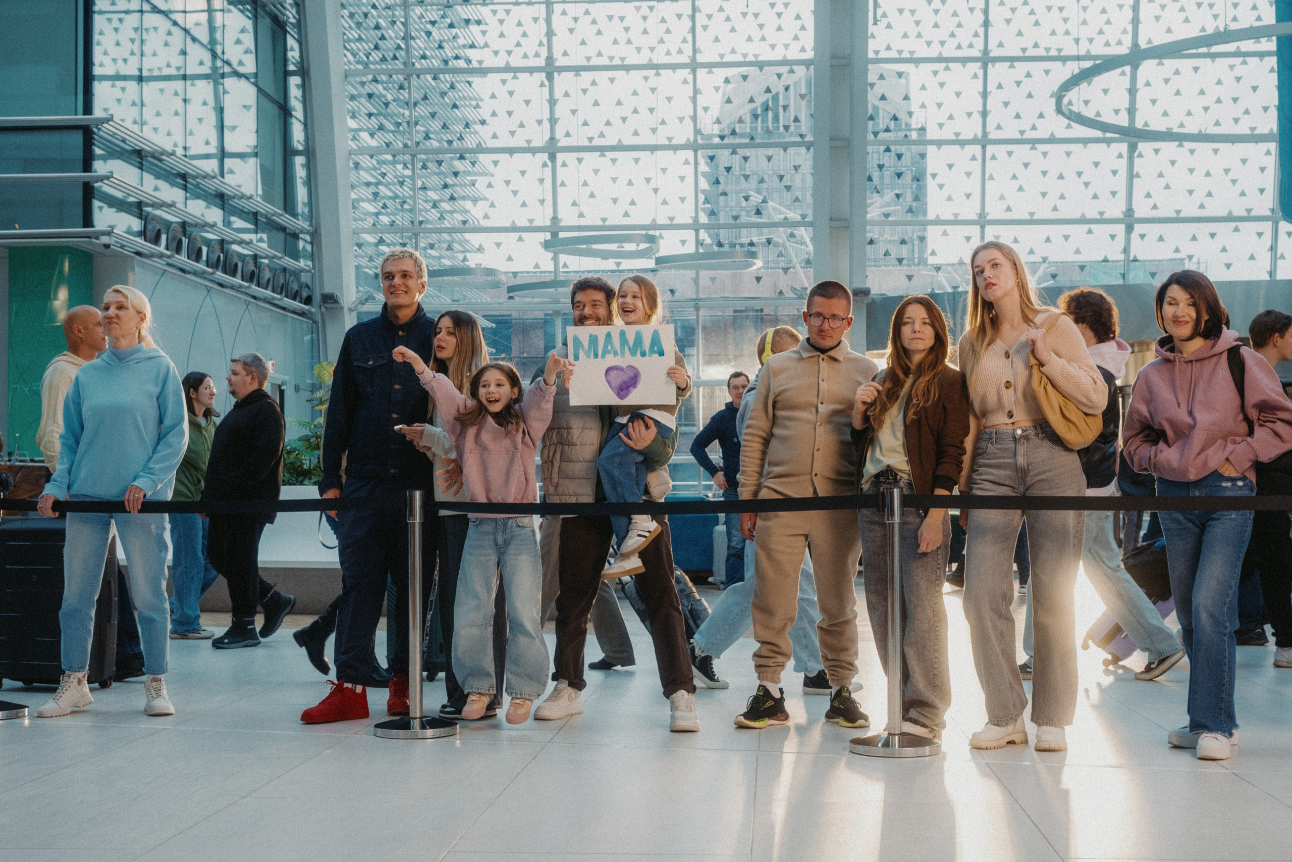 BACKSTAGE МегаФон «На связи с близкими». Бэкстейдж и репортажный фотограф в Москве Артем Онацко