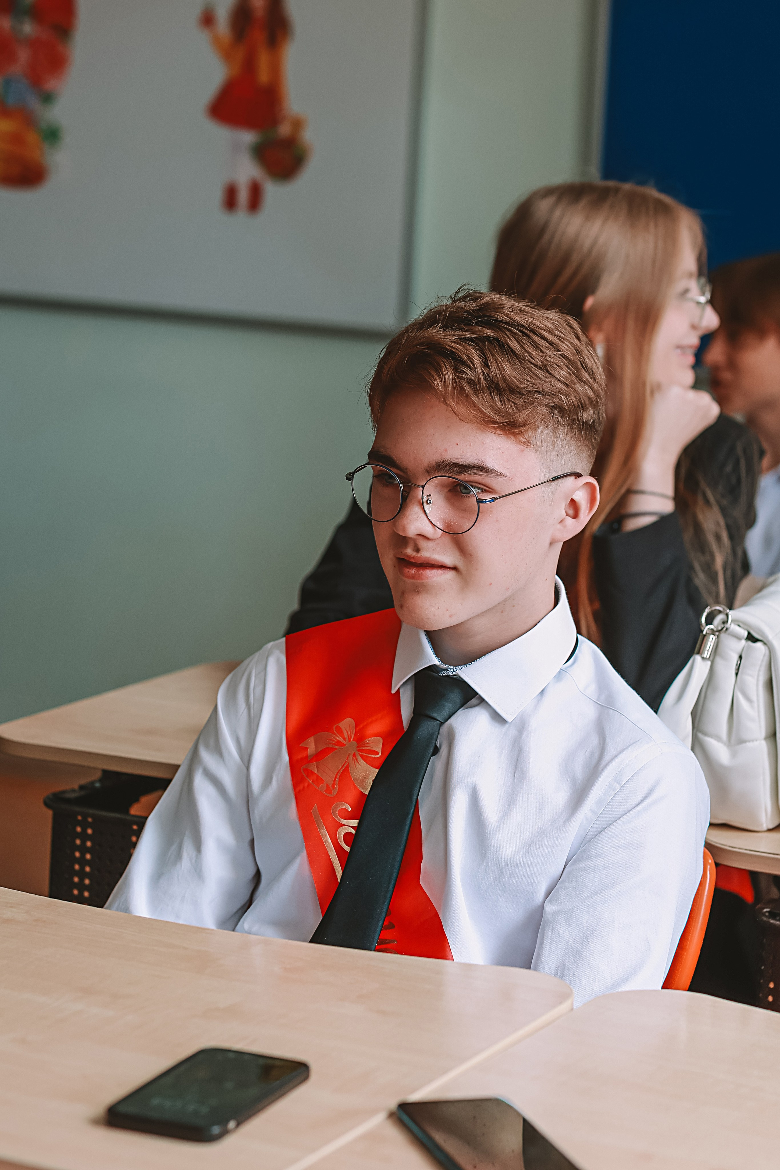 Последний звонок. Семейный фотограф Тюмень, фотограф на роды Салмина Мария