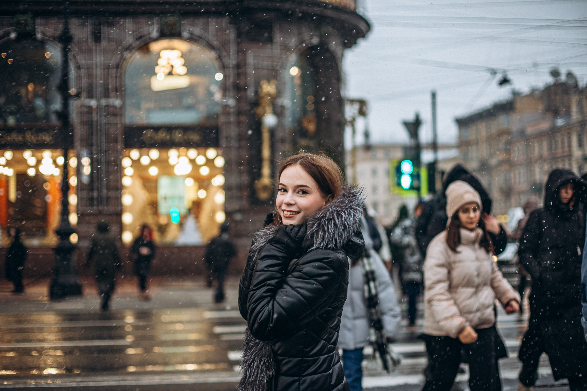 Алина в декабре. Фотопрогулка в Петербурге. Индивидуальный и семейный фотограф в Санкт-Петербурге