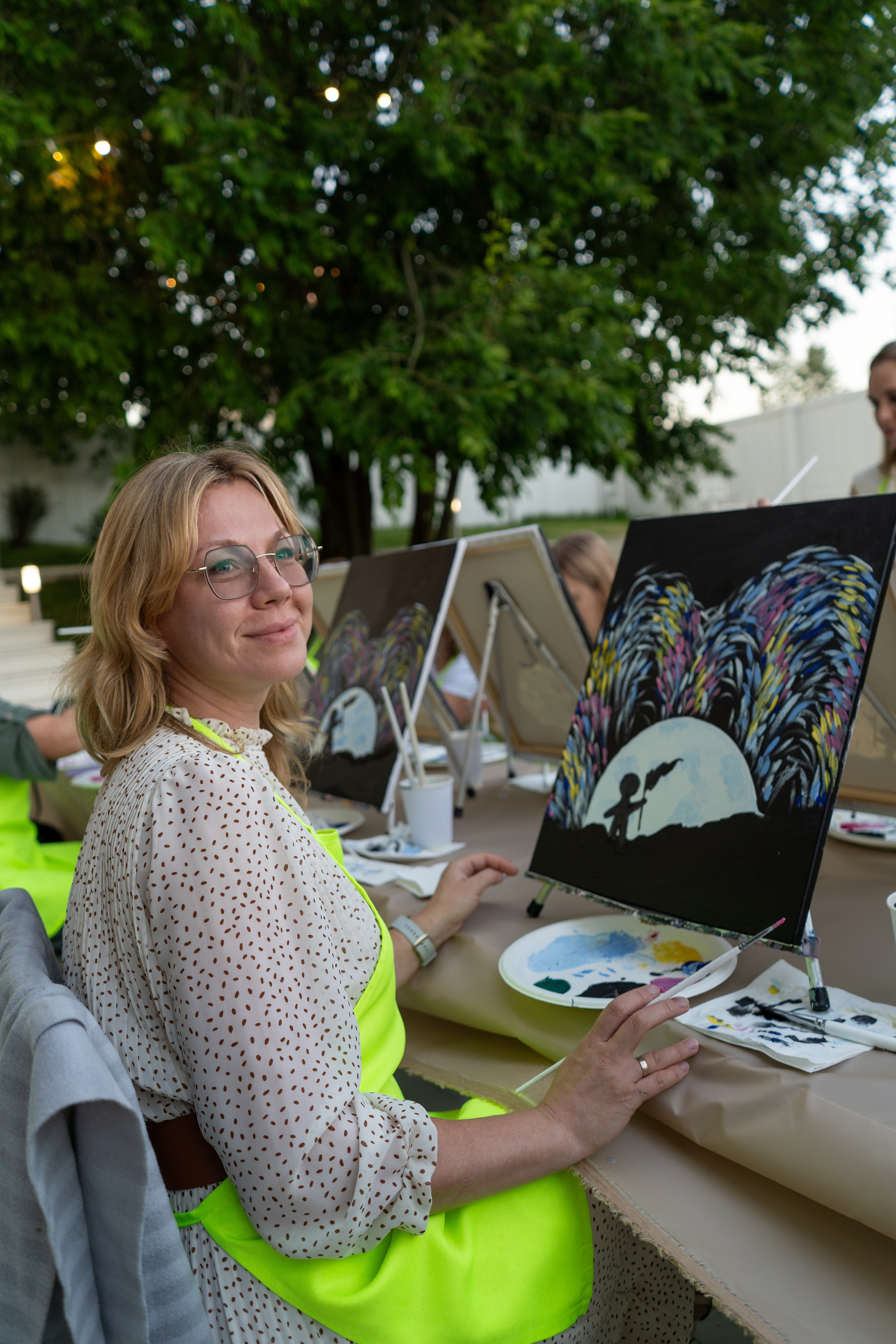 Репортажная съёмка мастер-класса по рисованию. Фотограф Елизавета Потешкина