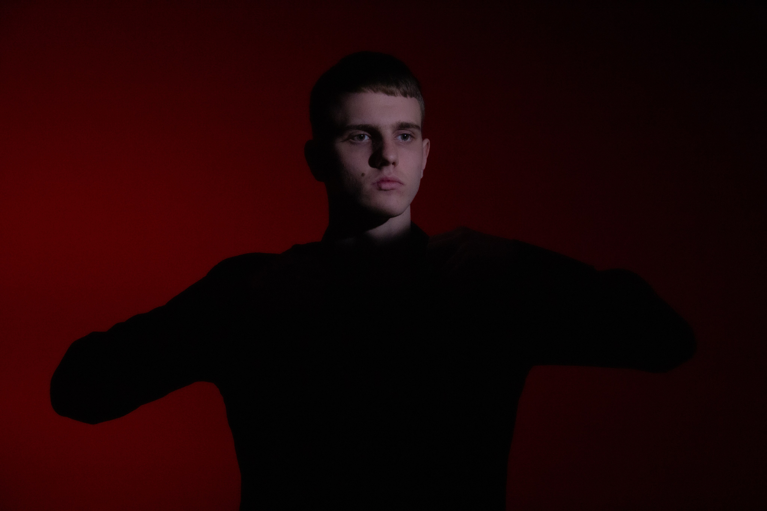 Мужской портрет с цветом. Главная