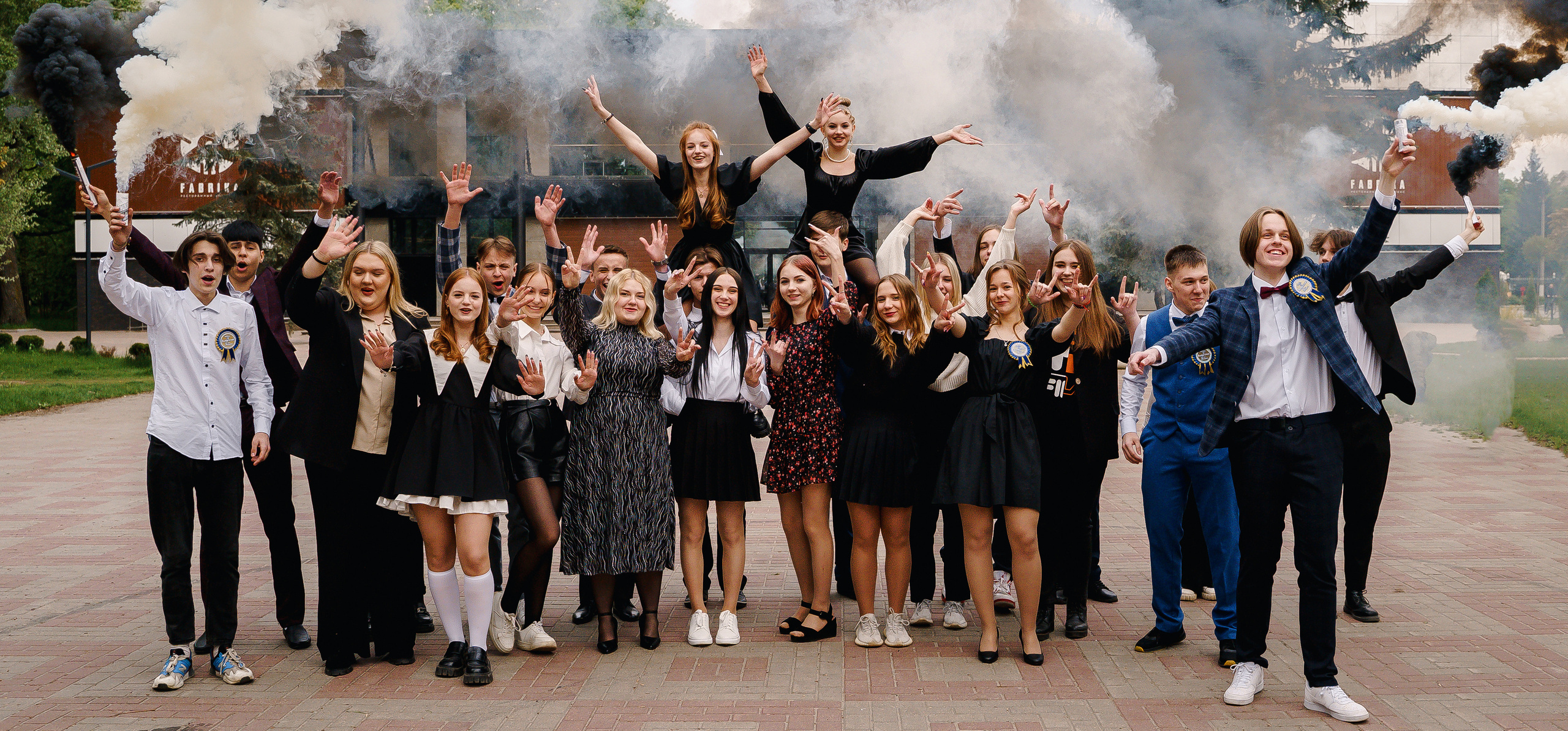 Современные выпускные альбомы в Брянске