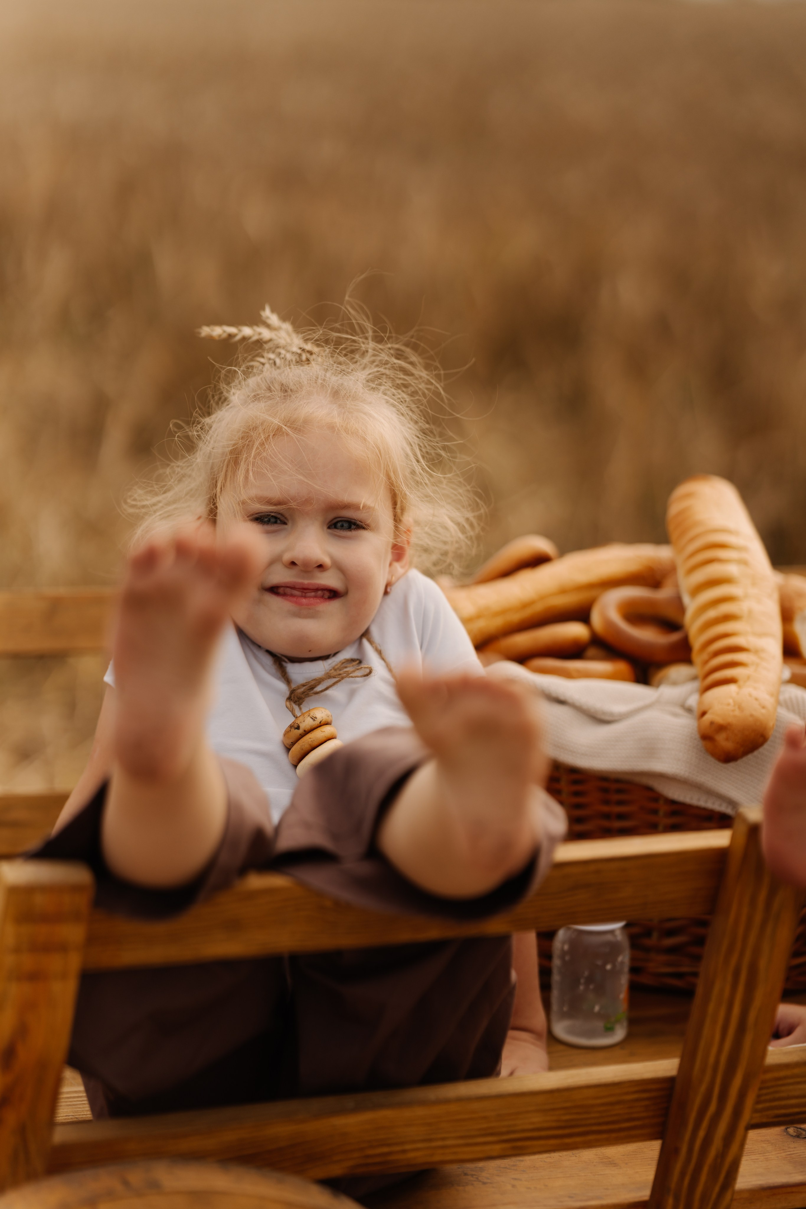 Девочки с козленком. СВАДЕБНЫЙ ФОТОГРАФ КРАСНОЯРСК