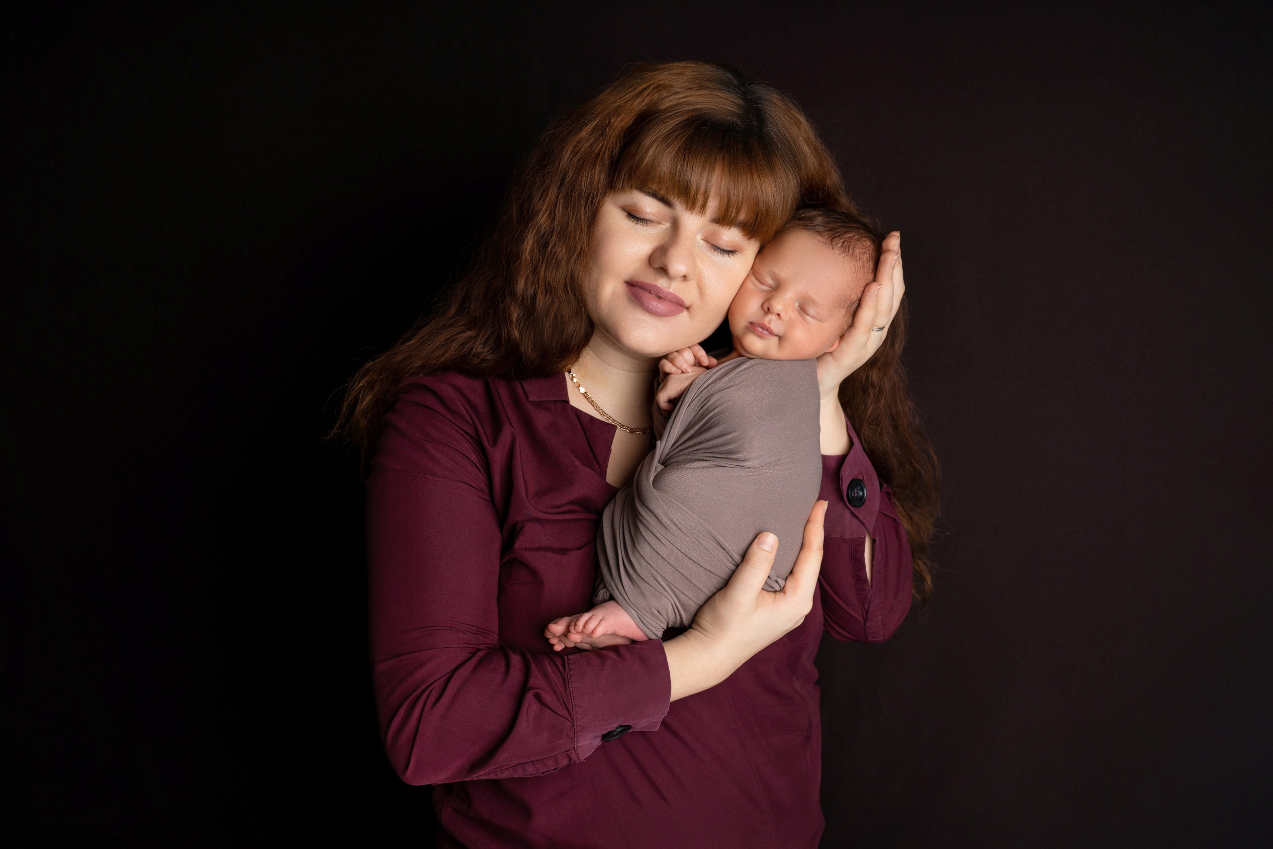 Фото с родителями/Макроснимки. Фотограф новорожденных Оренбург и свадебный фотограф Оренбург