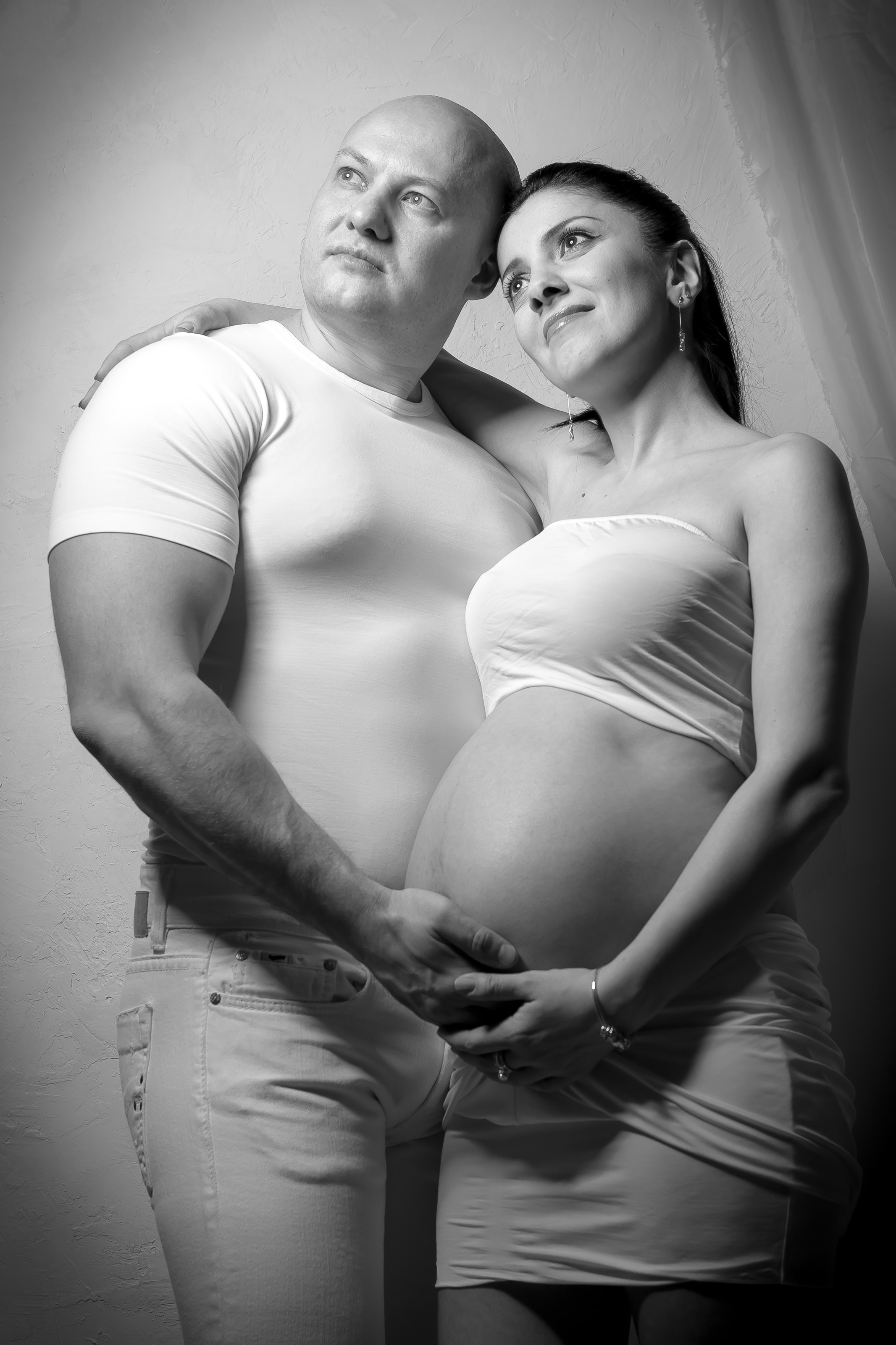 Фотосессия во время беременности от студии Love Story. Максим Матвийченко и Виктория Басова профессионалы своего дела