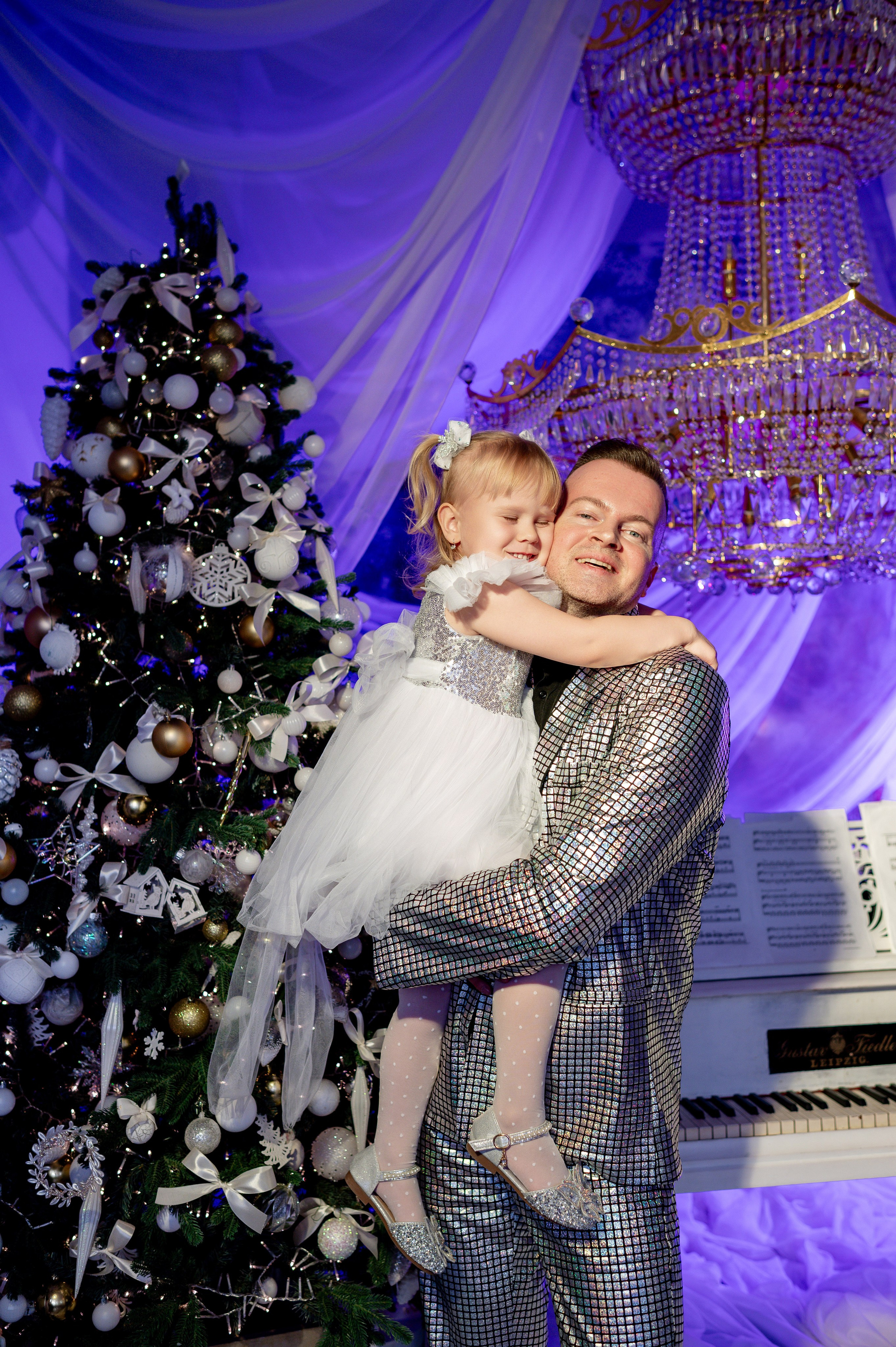 Классика с примесью фиолета. Портретный, семейный и свадебный фотограф в Санкт-Петербурге и в Москве Ширяев Денис