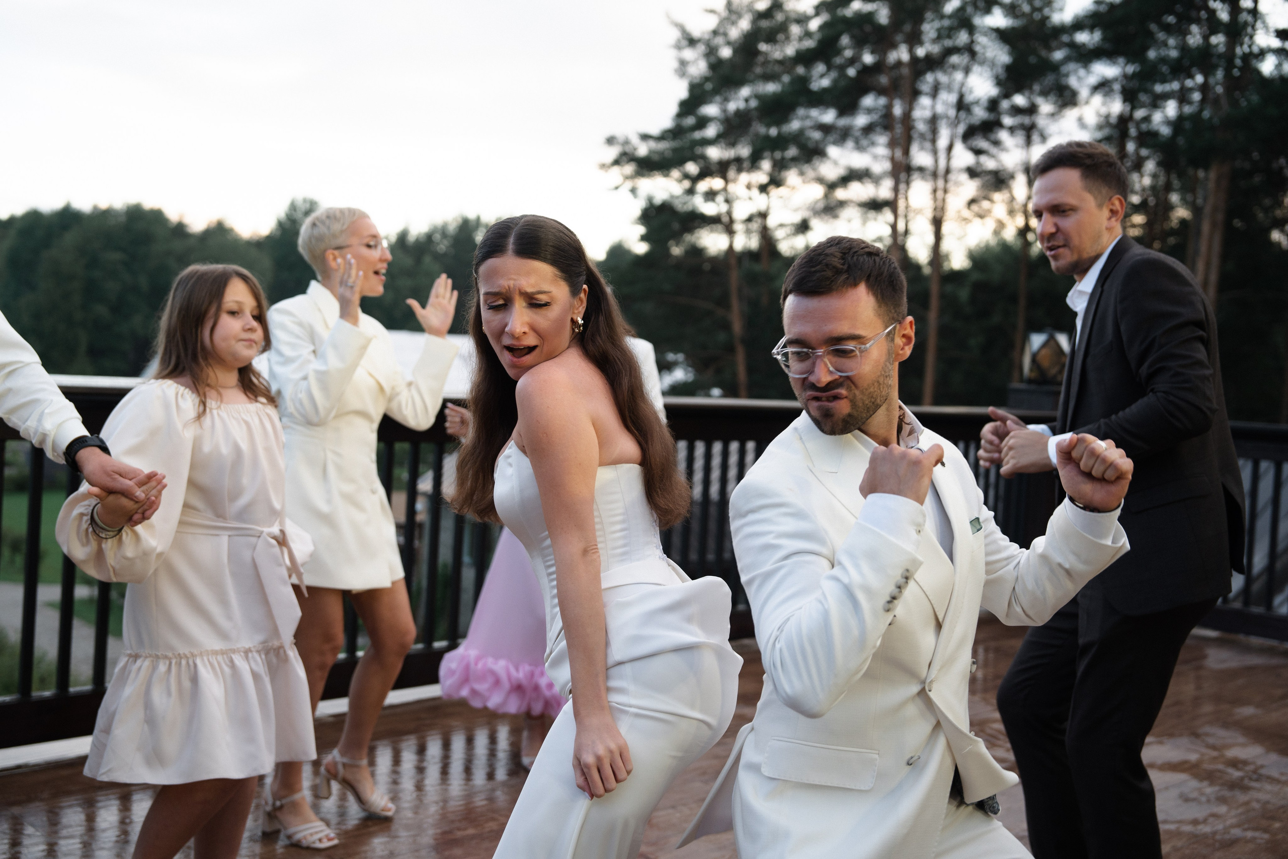 Валерия & Павел. Яркая свадьба в стиле модерн на природе. Свадебный фотограф организатор в Санкт-Петербурге Ассоль Опарина