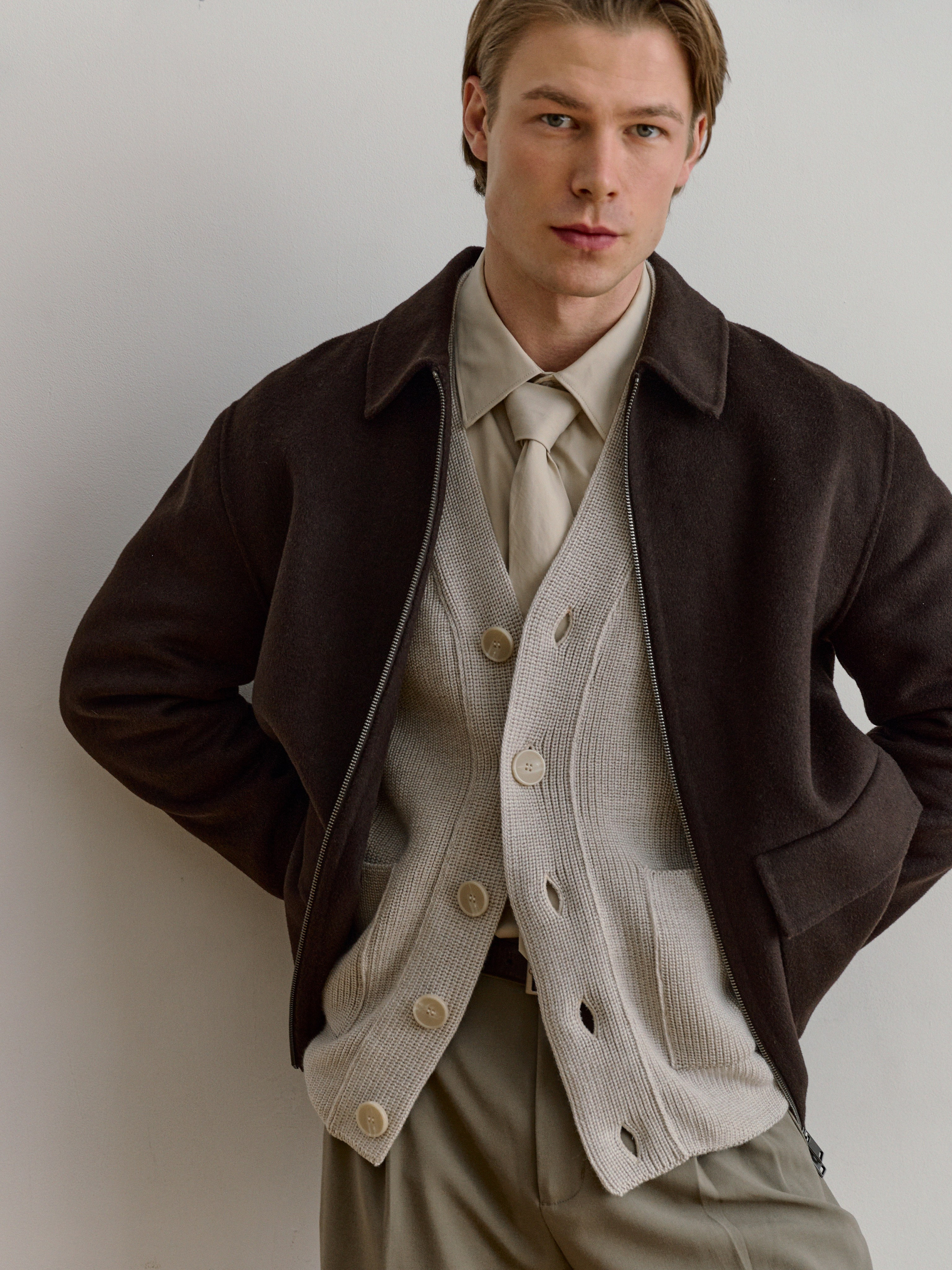 Съёмка для продакшна Buro. Fashion фотограф в Москве Ксения Чупрунова