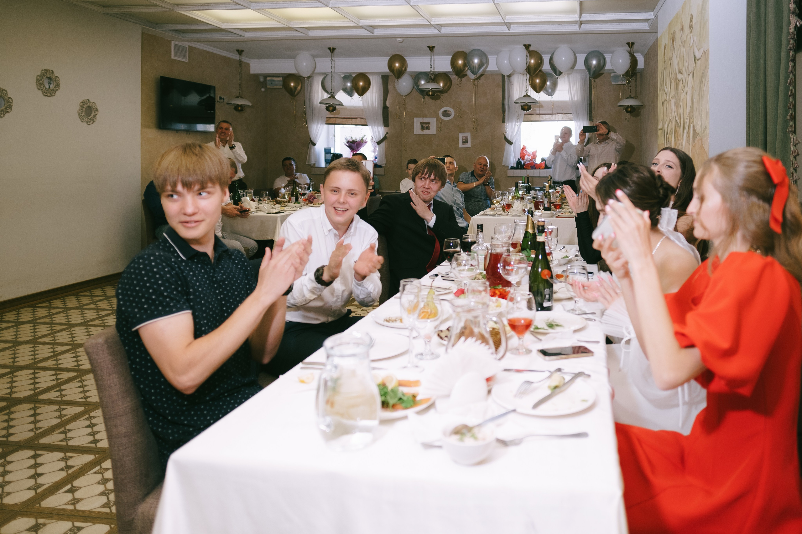 Выпускной школа 33. Свадебный и репортажной фотограф Денис Ожигин в Краснодаре и Краснодарском крае