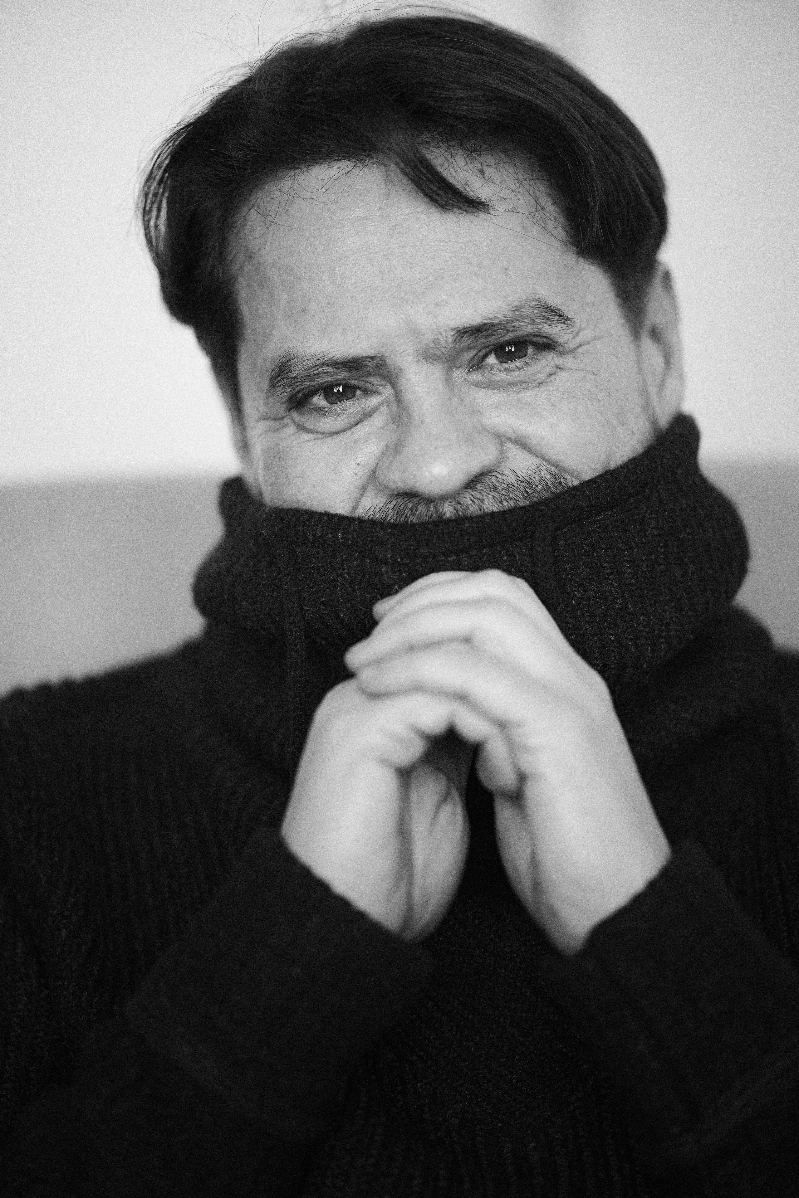 Фотограф Михаил Гуляев. Фотосессия в Новосибирске. Фотосессия в студии Новосибирск. Мужские фотографии.