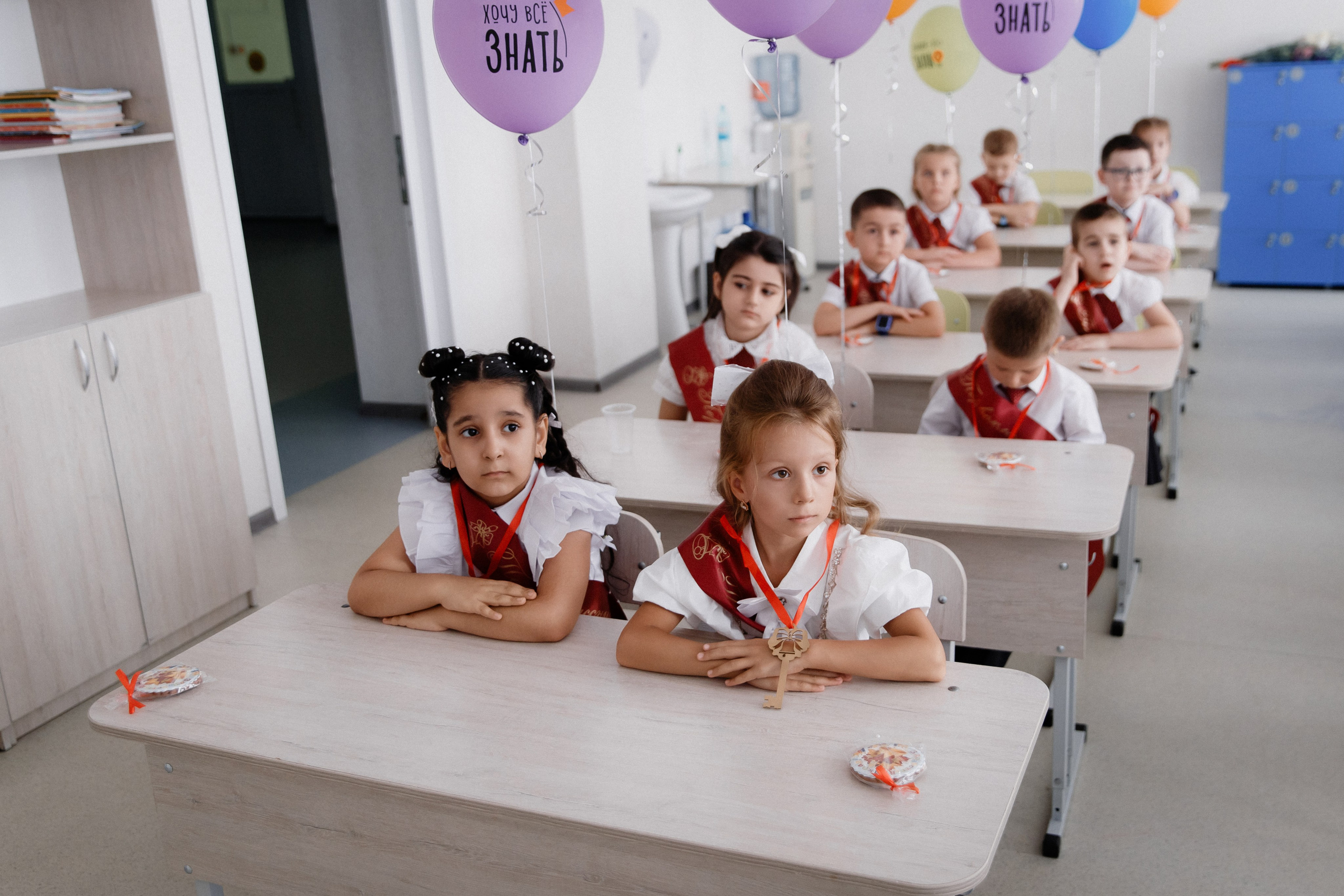 1 класс 11 школа. Выпускные альбомы Натальи Бутко: Новороссийск, Анапа, Геленджик