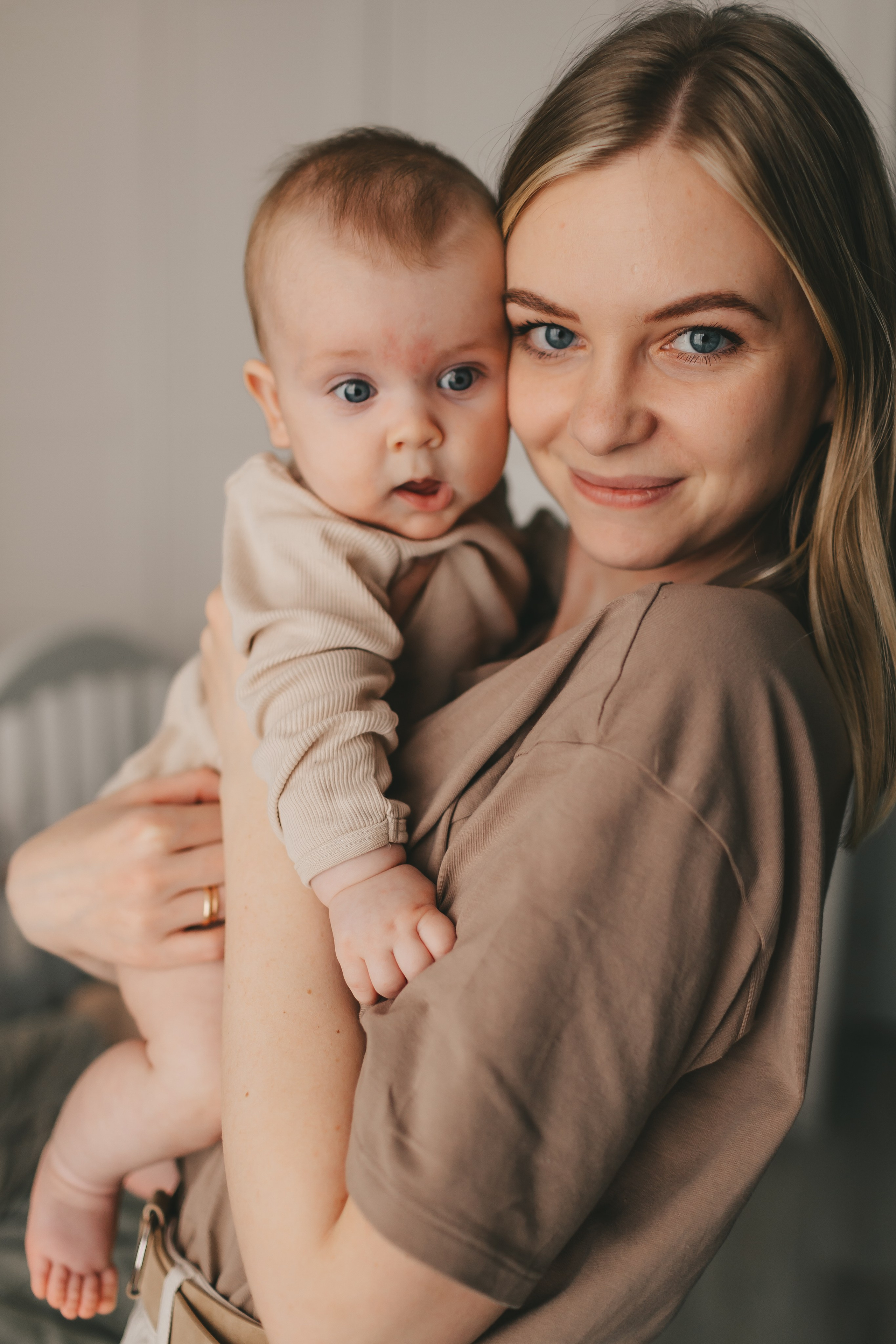 Женя, Юля и Вероника (домашняя фотосессия). Семейный и детский фотограф и видеограф в Москве, Дрокина Наталья