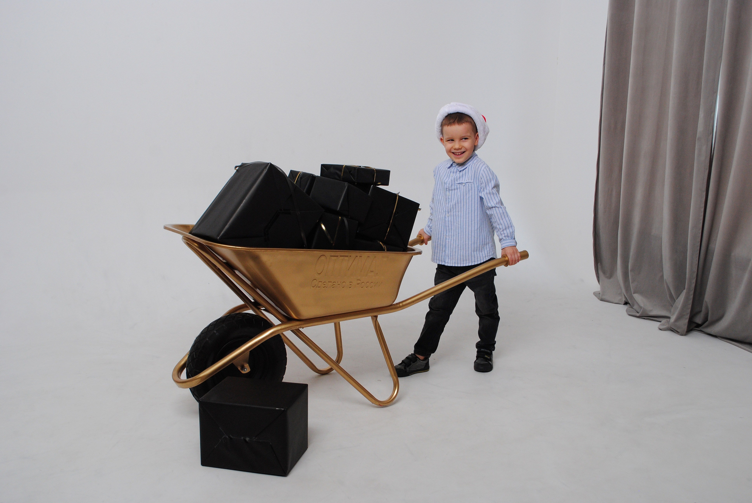 Юлия и семья. Фотограф Мария Мусаелян