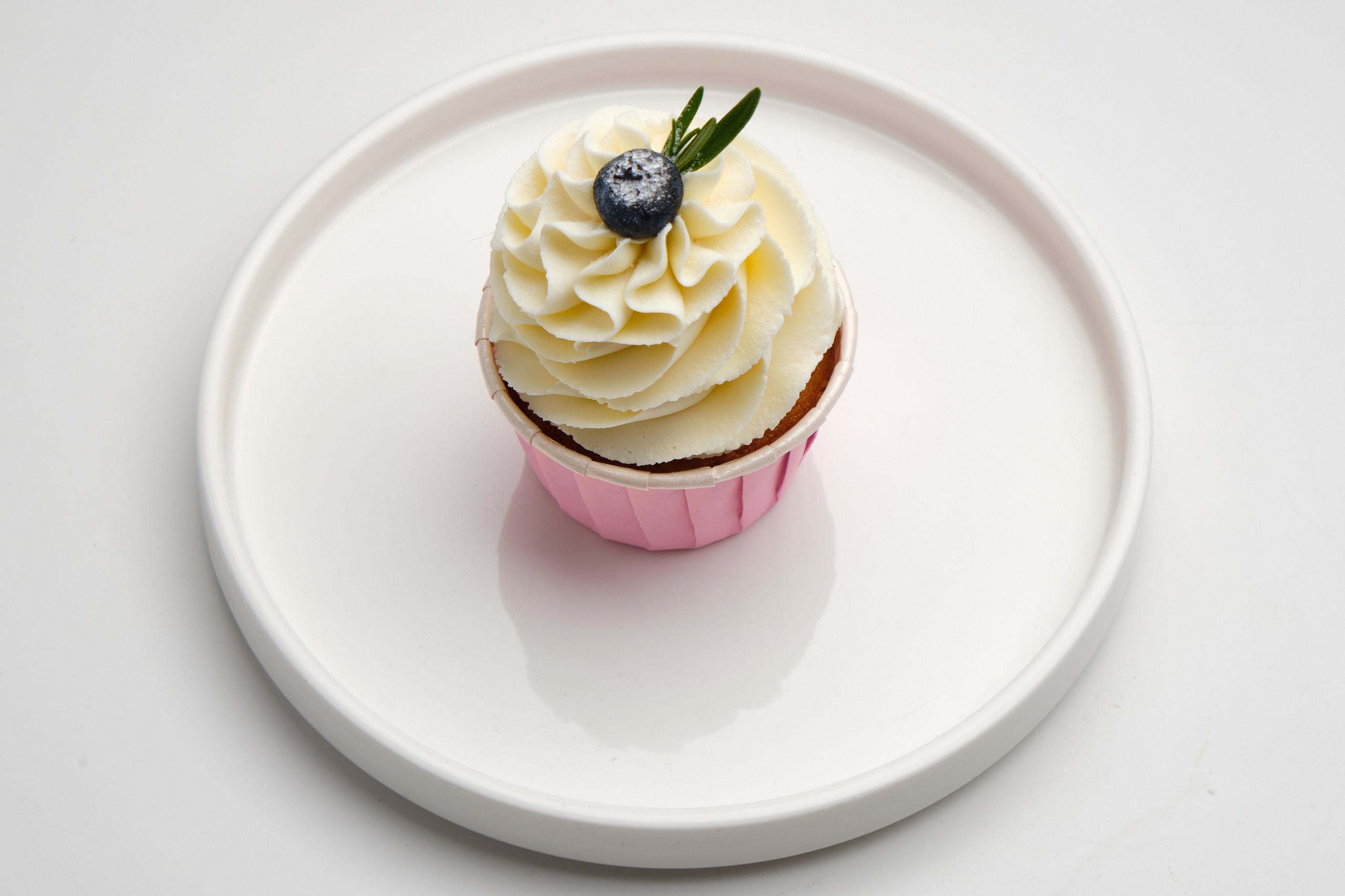 Amocake десерты. Фуд-фотограф в Москве | Профессиональная съемка блюд и еды | Горбачёв Виталий