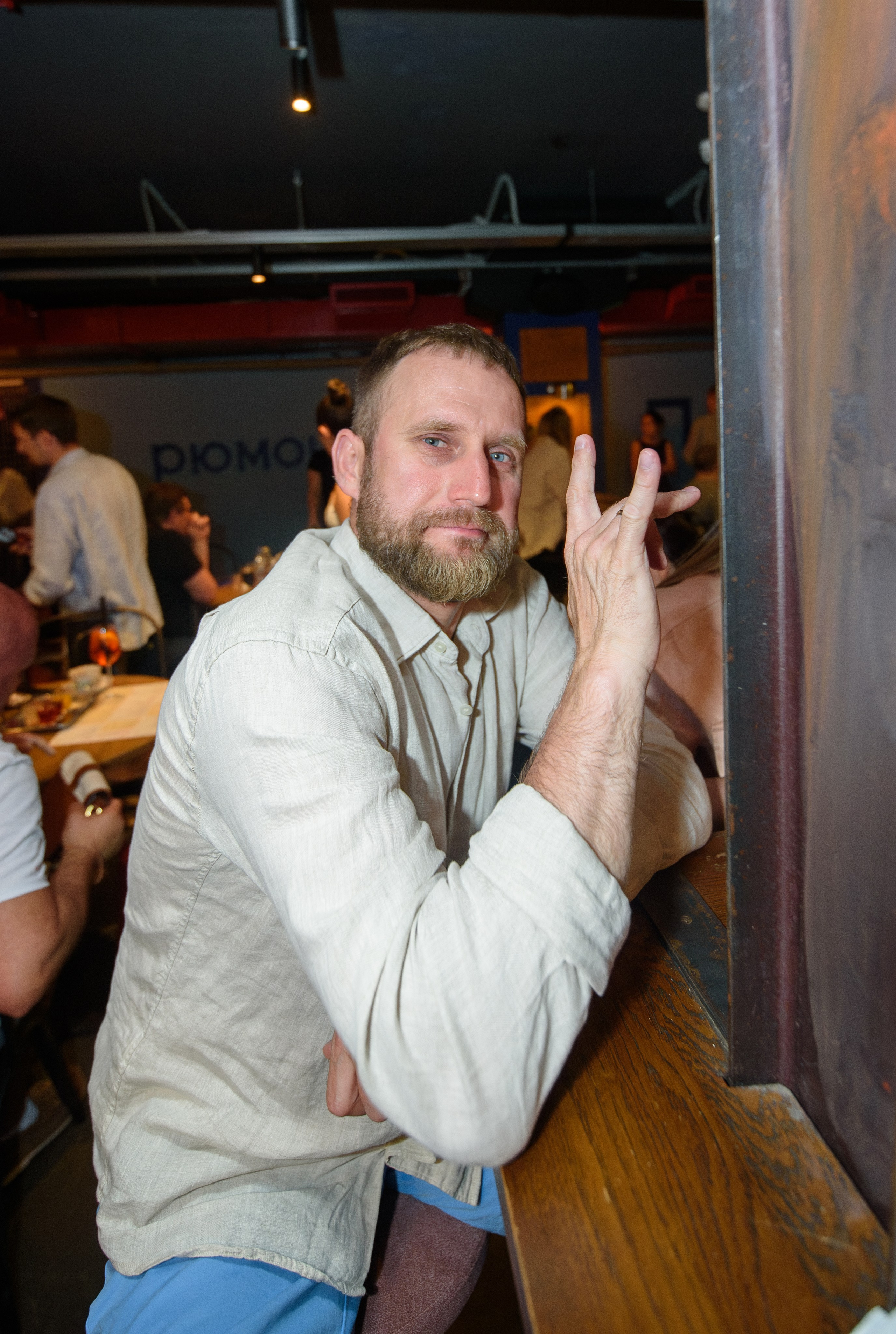 Открытие чебуречной-рюмочной «Петровна». Профессиональный спортивный фотограф в Санкт-Петербурге