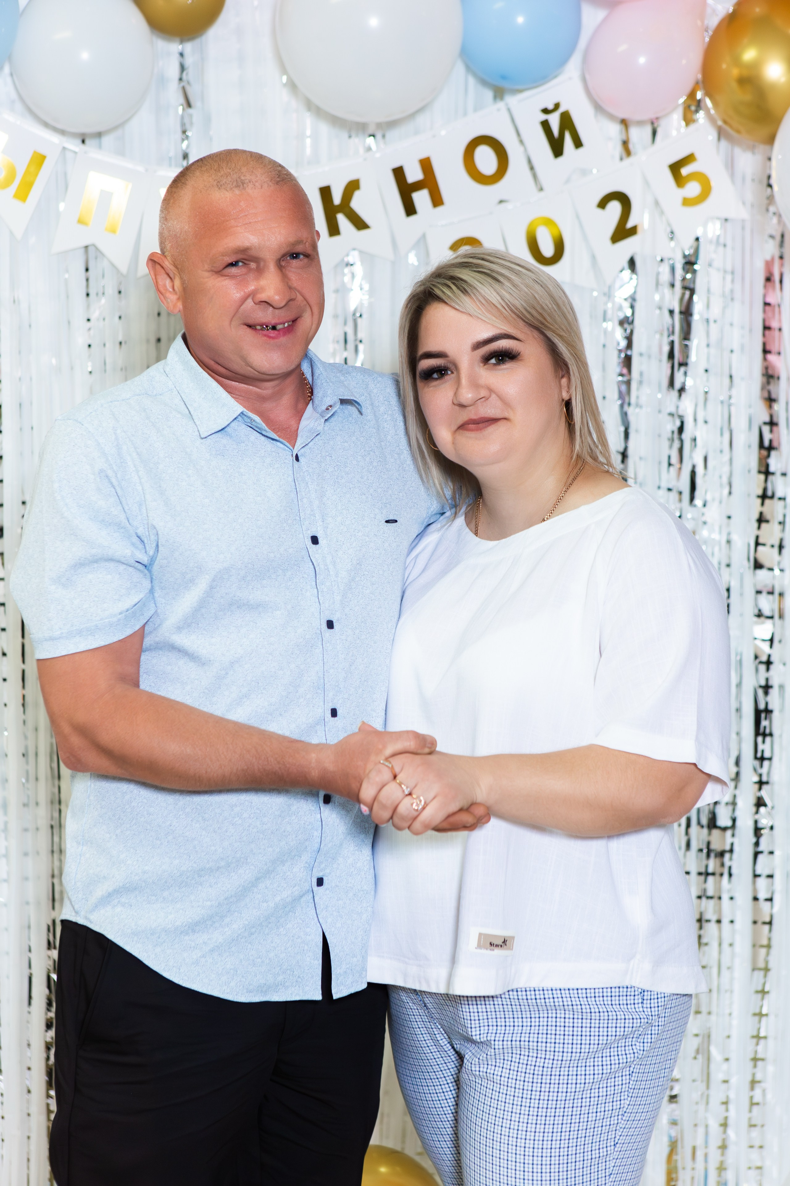 ФОТОСЕССИЯ С РОДИТЕЛЯМИ ВЫПУСКНОЙ 2025 9 ШКОЛА Г.МЦЕНСК. Профессиональный фотограф в Мценске и Орловской области