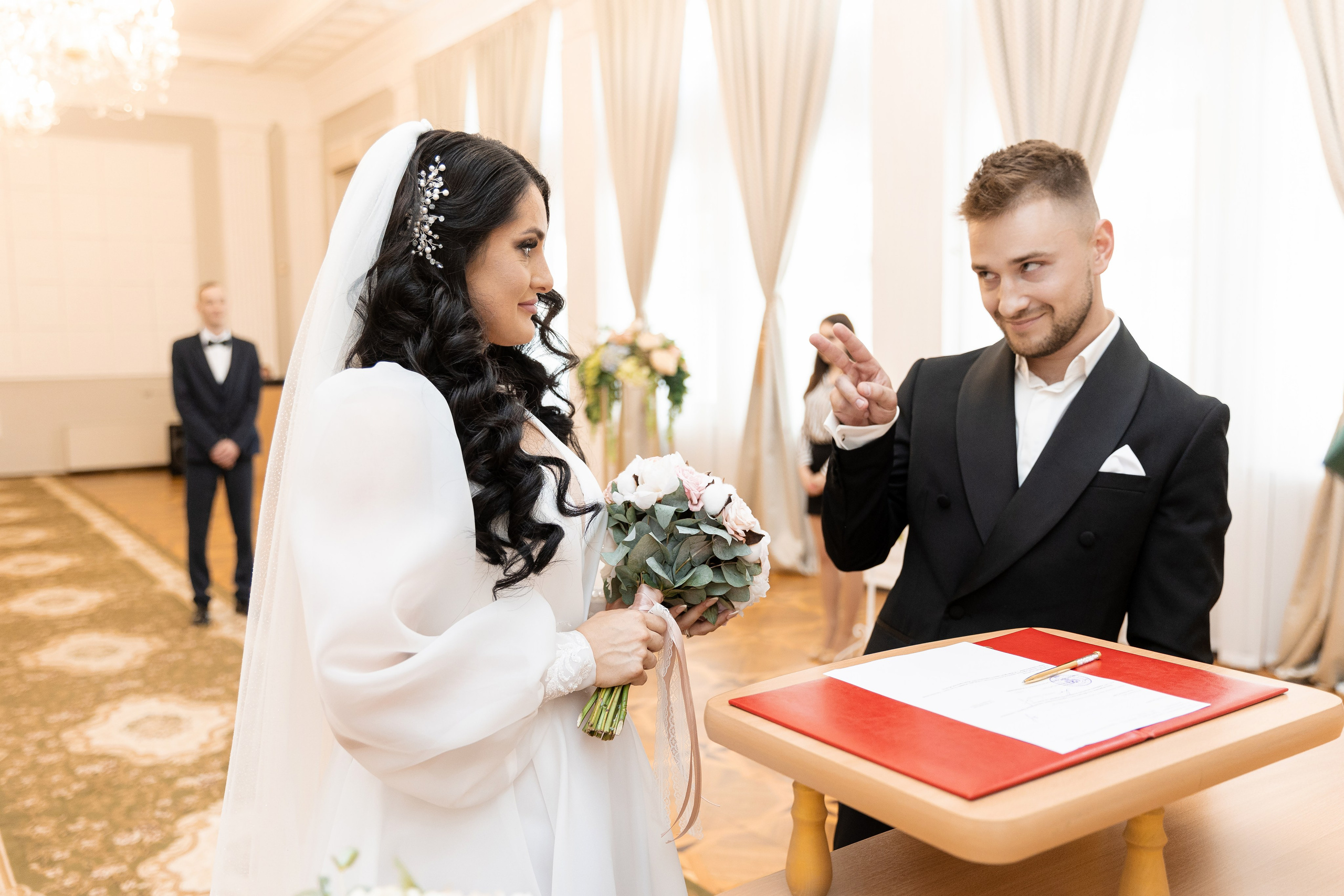 Свадебная фотосессия Дмитрия и Марии в Нижнем Новгороде