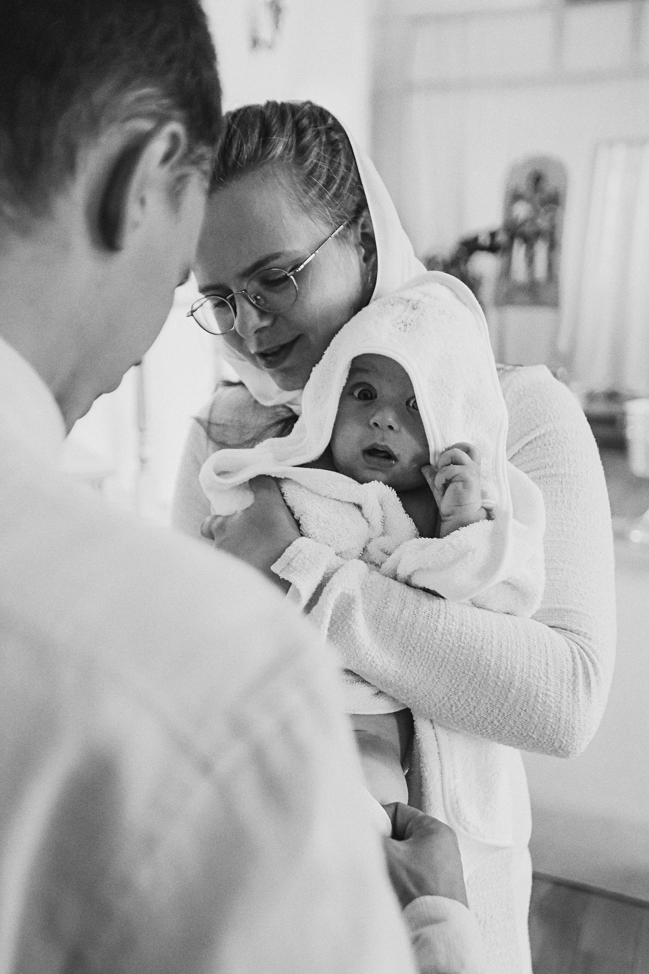 Крещение церковь около моста влюбленных. Семейный фотограф Тюмень, фотограф на роды Салмина Мария