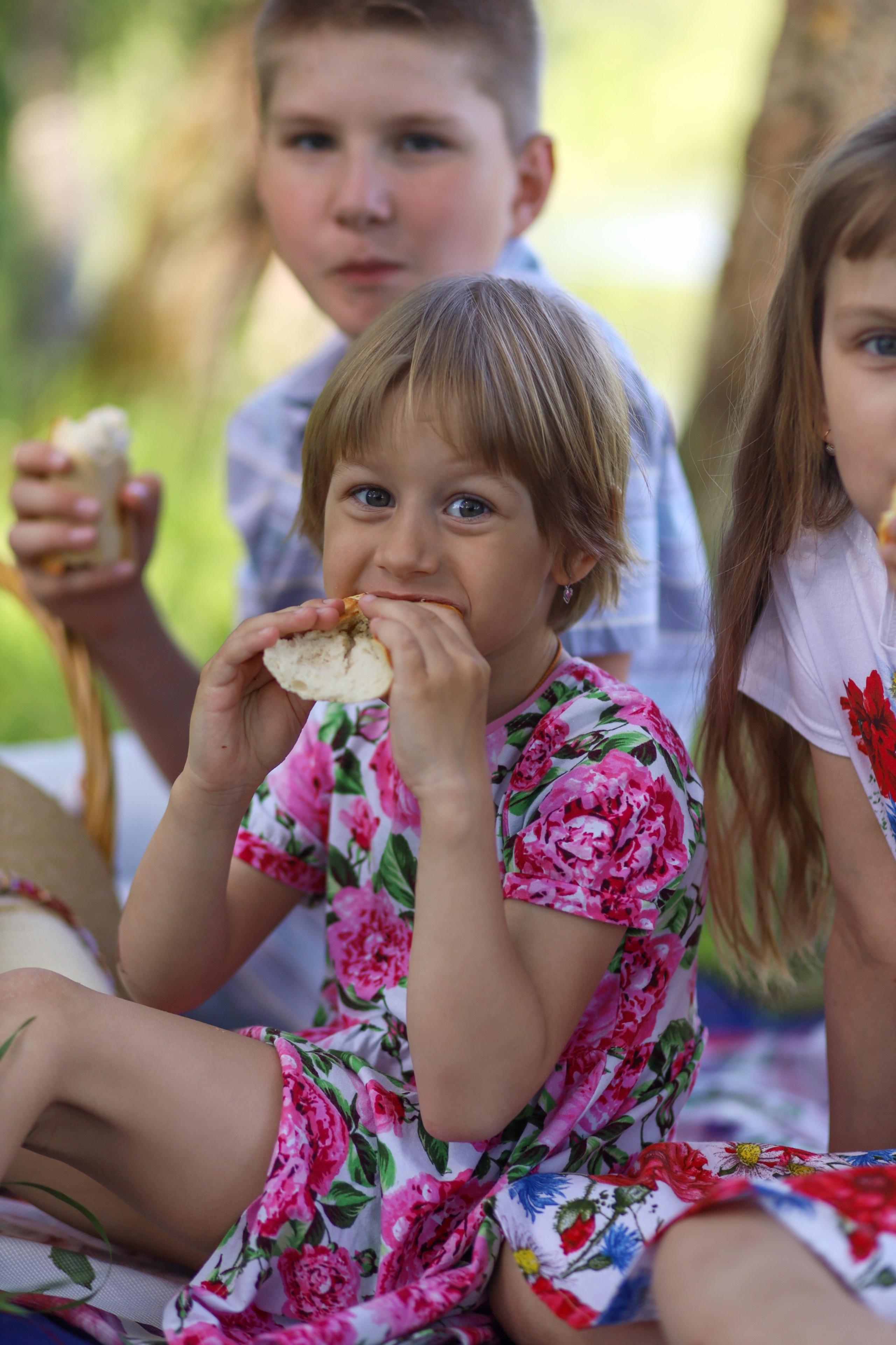 Прогулка у озера. Главная