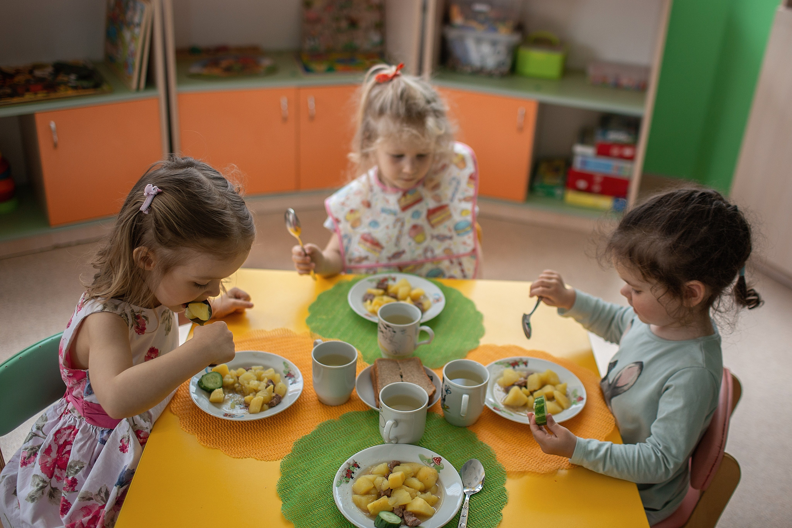 Младшая группа_день в саду_2022. Семейный фотограф в Санкт-Петербурге