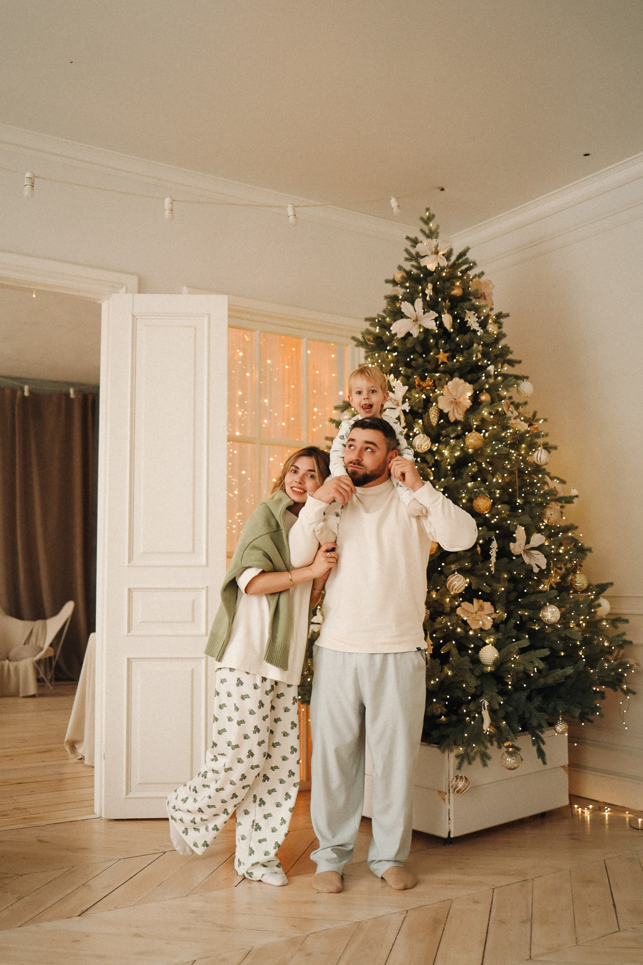 Семейная фотосессия в Villa Nina. Marina Shakirova Photography