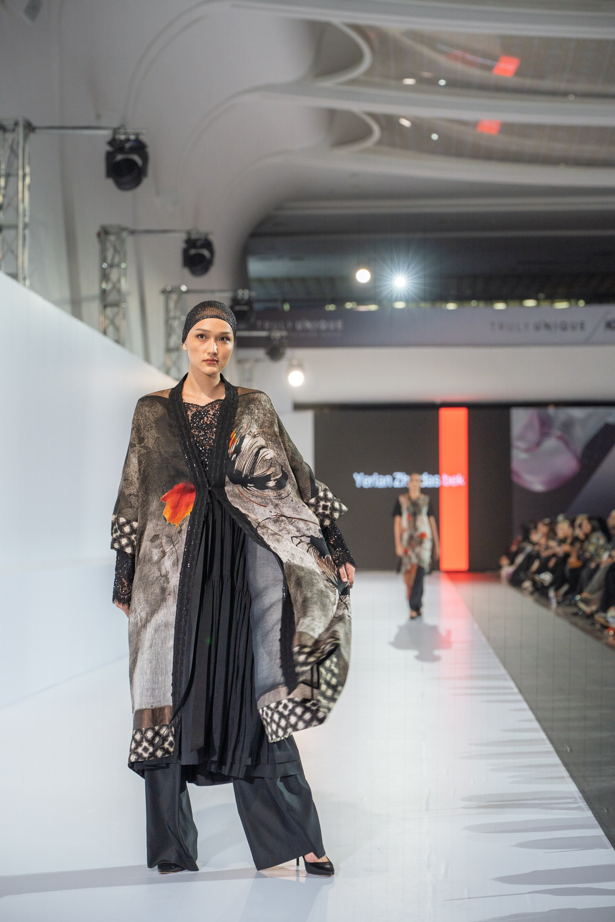 Yerlan Zholdasbek. Сайт Алматинского НЮ АРТ, будуар и фэшн фотографа Дениса Карпенко