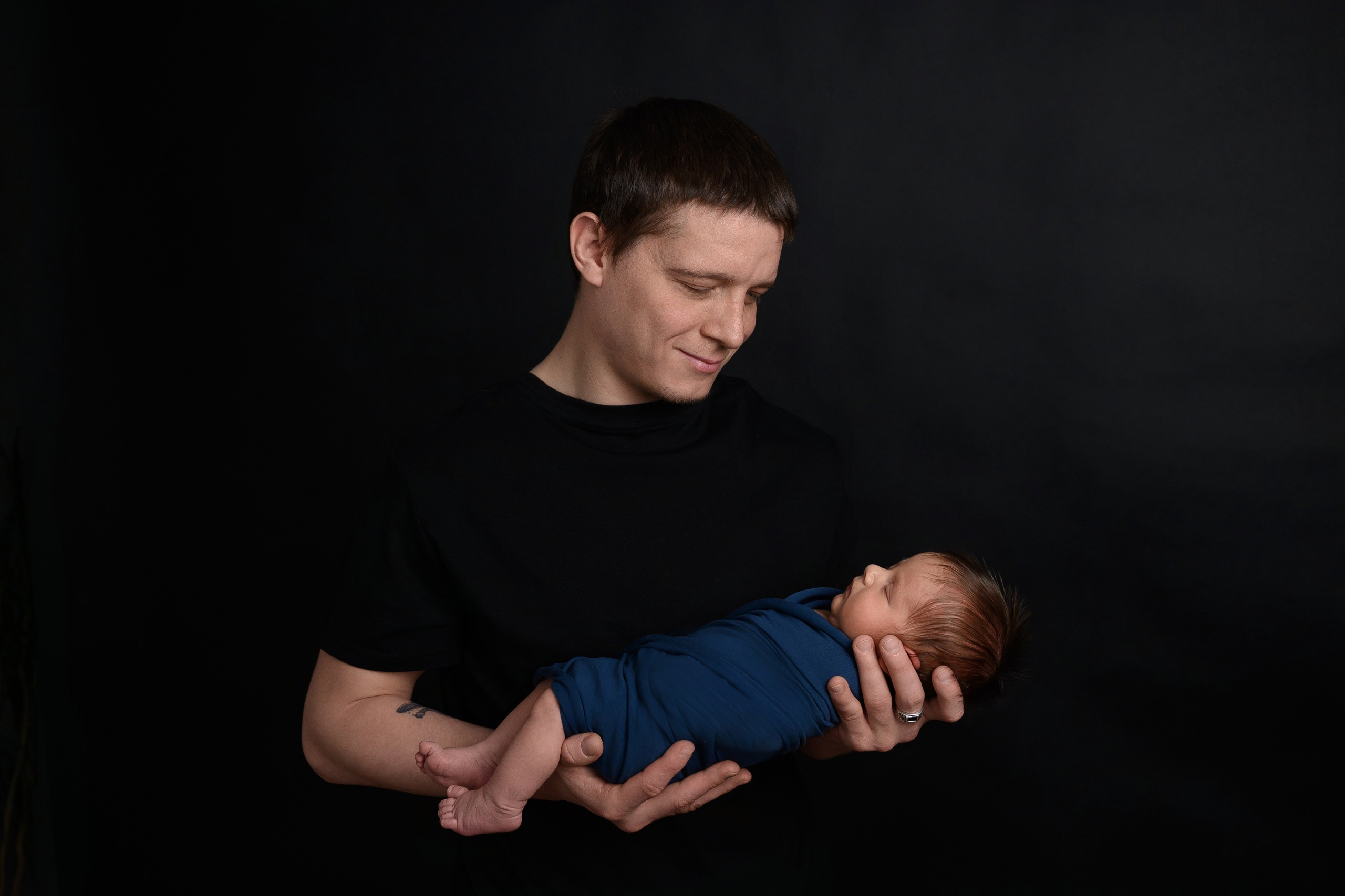 Фотосессия новорожденных, нью-борн малышей в Кингисеппе, Сестрорецке, Санкт-петербурге