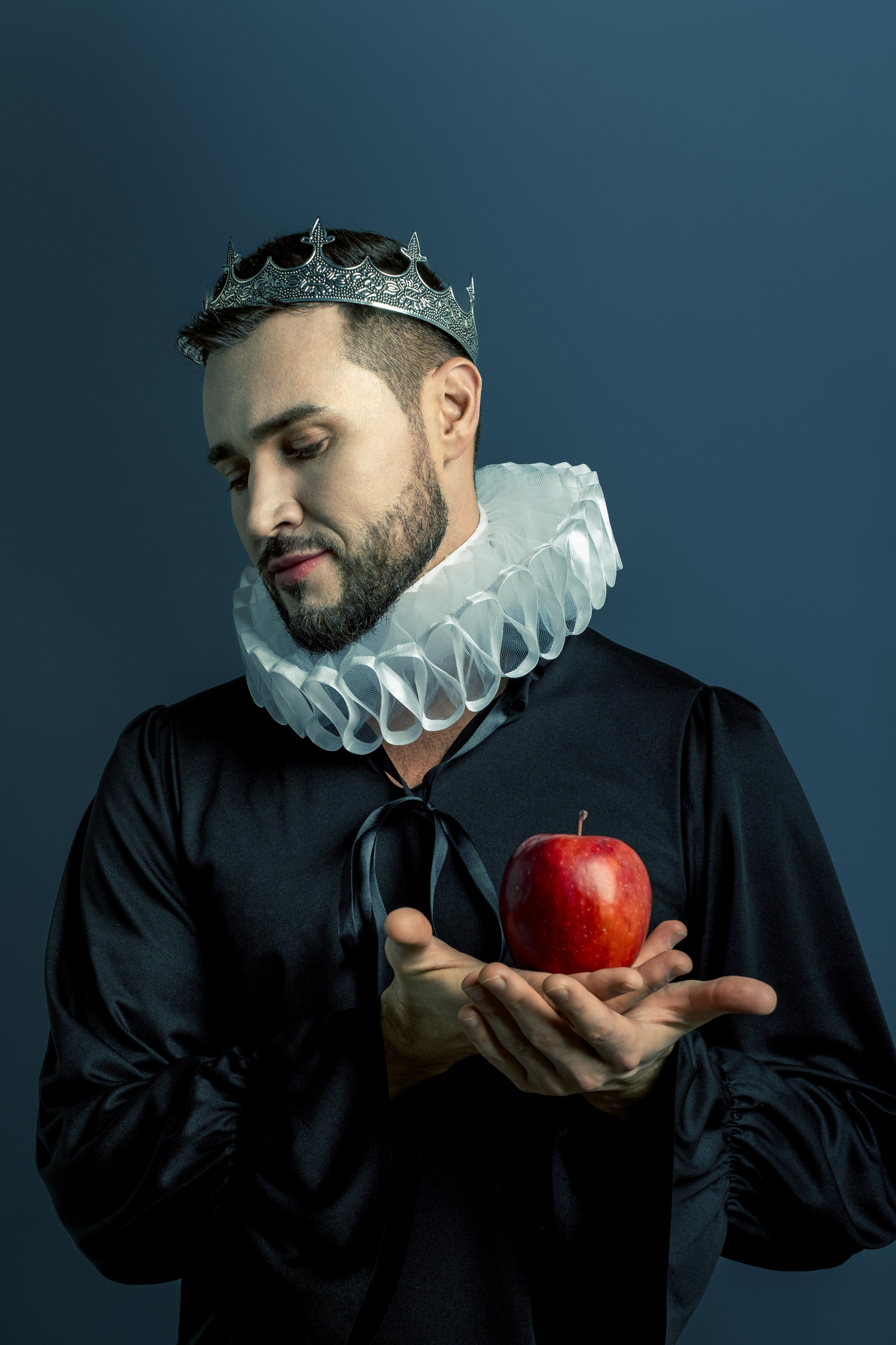 Арт-фотосессия в Москве под ключ. Портретный фотограф в Москве Артем Венглинский