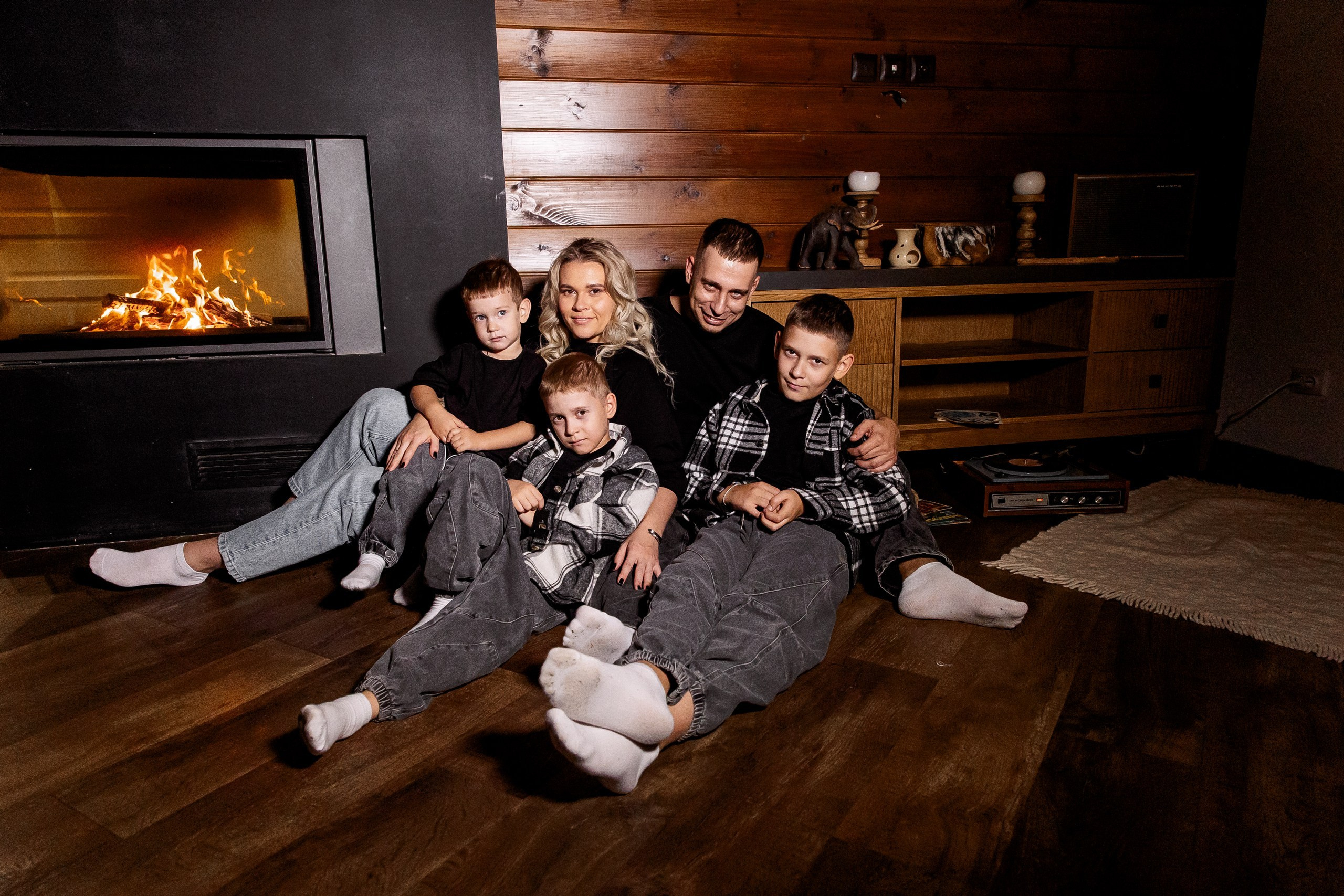 Эдуард и Дарья с сыновьями. Свадебный и семейный фотограф в Челябинске Юлия Ишимова