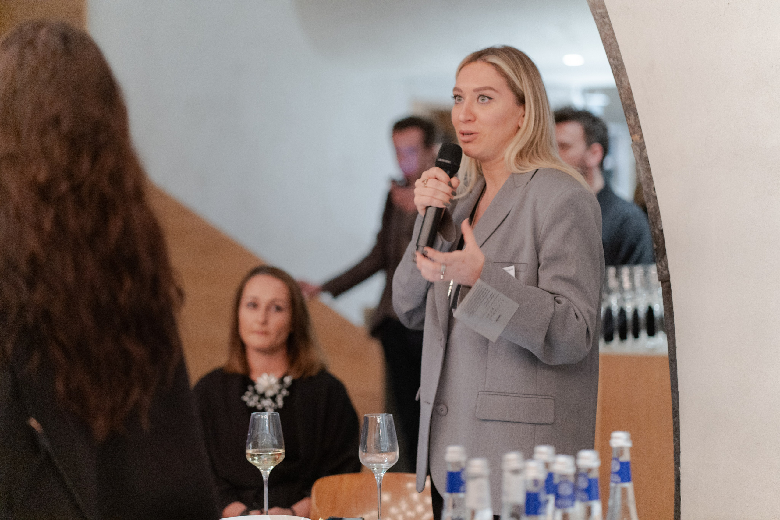 Презентация бизнес-проекта. Портретный и репортажный фотограф Настя Климачева