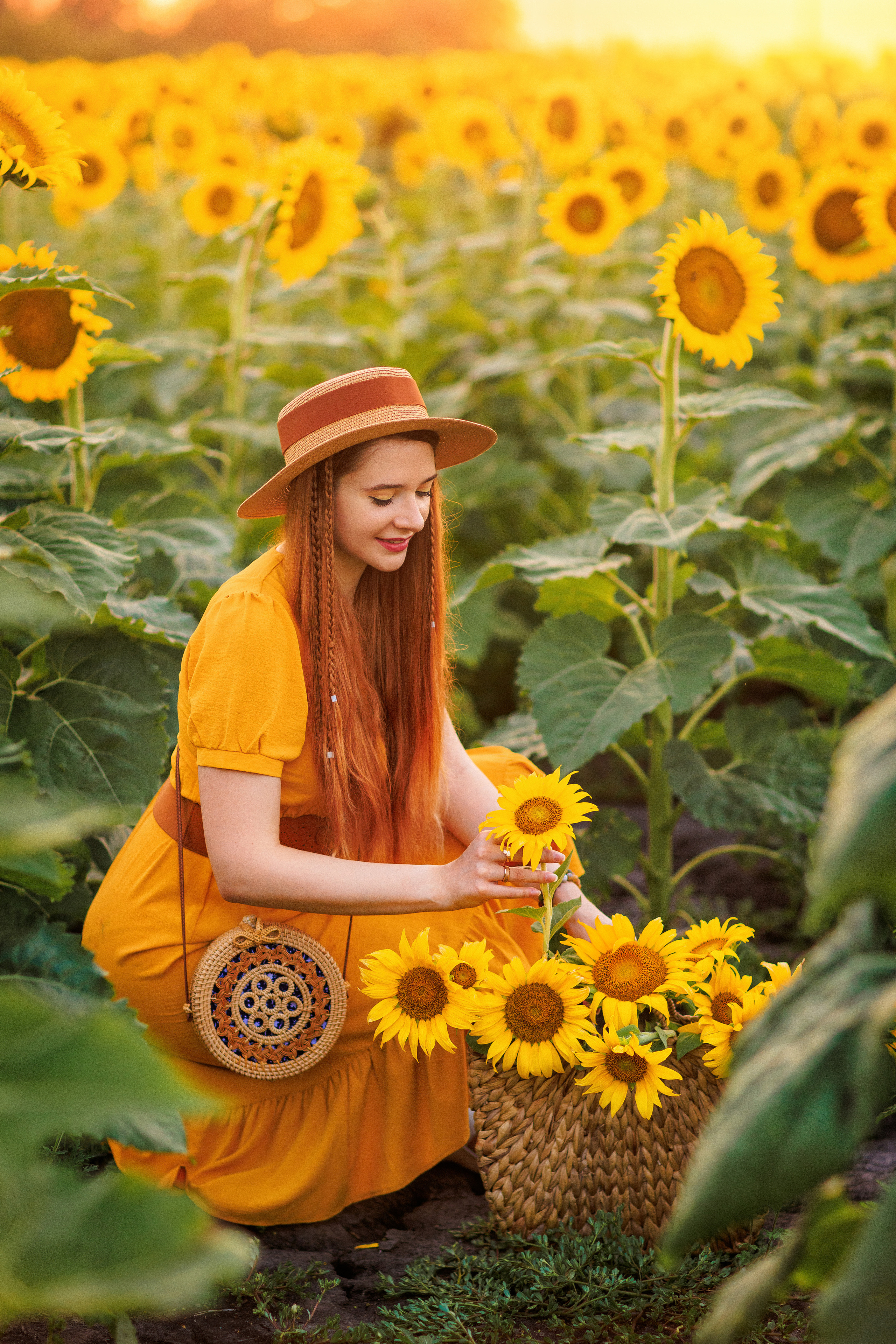 Фотосессия в подсолнухах в Краснодаре. Семейный и детский фотограф в Краснодаре Анна Трашкова