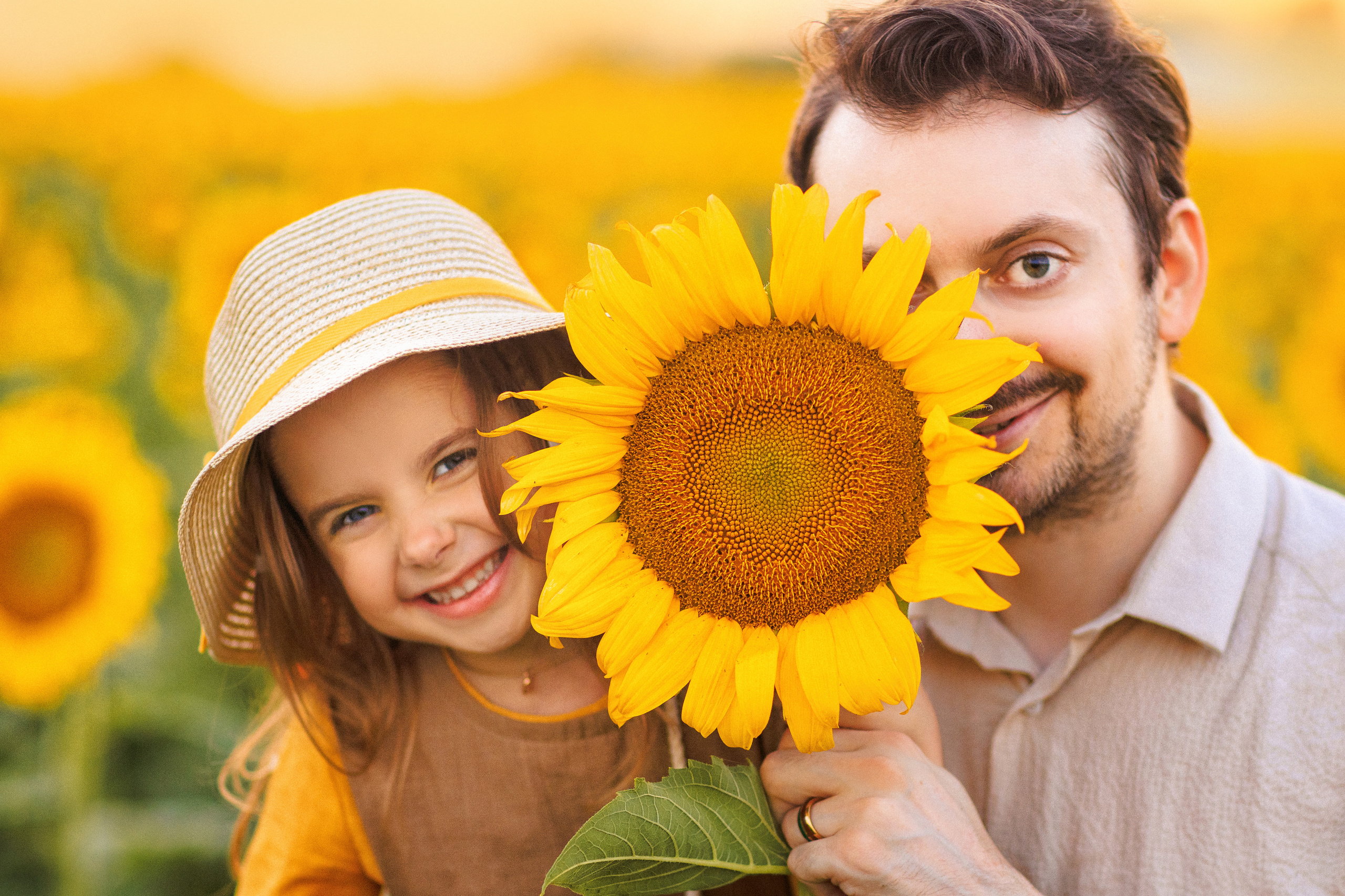 Фотосессия в подсолнухах в Краснодаре. Семейный и детский фотограф в Краснодаре Анна Трашкова
