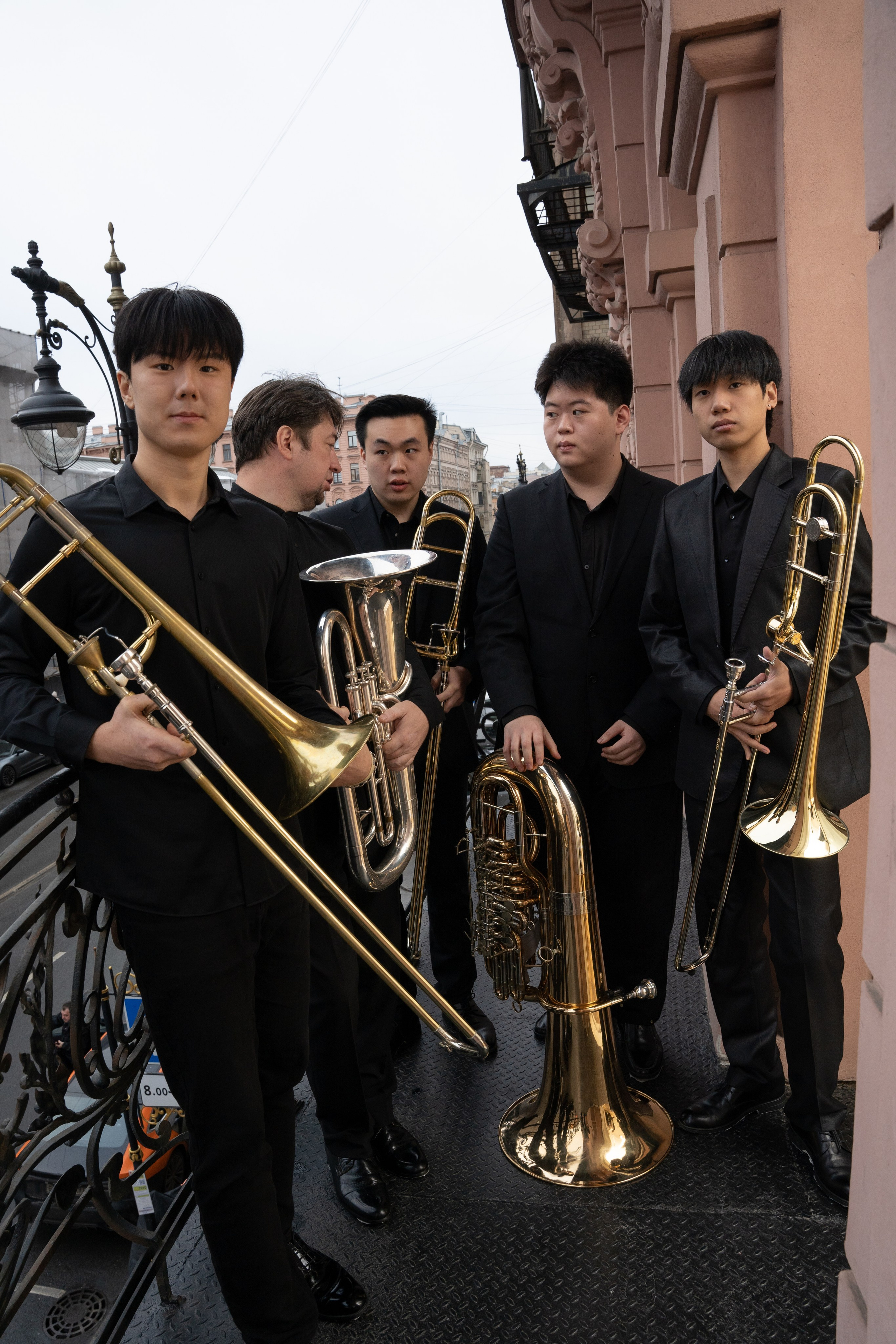 Музыканты на балконе. Портретный фотограф из Санкт-Петербурга Наталья Бялая