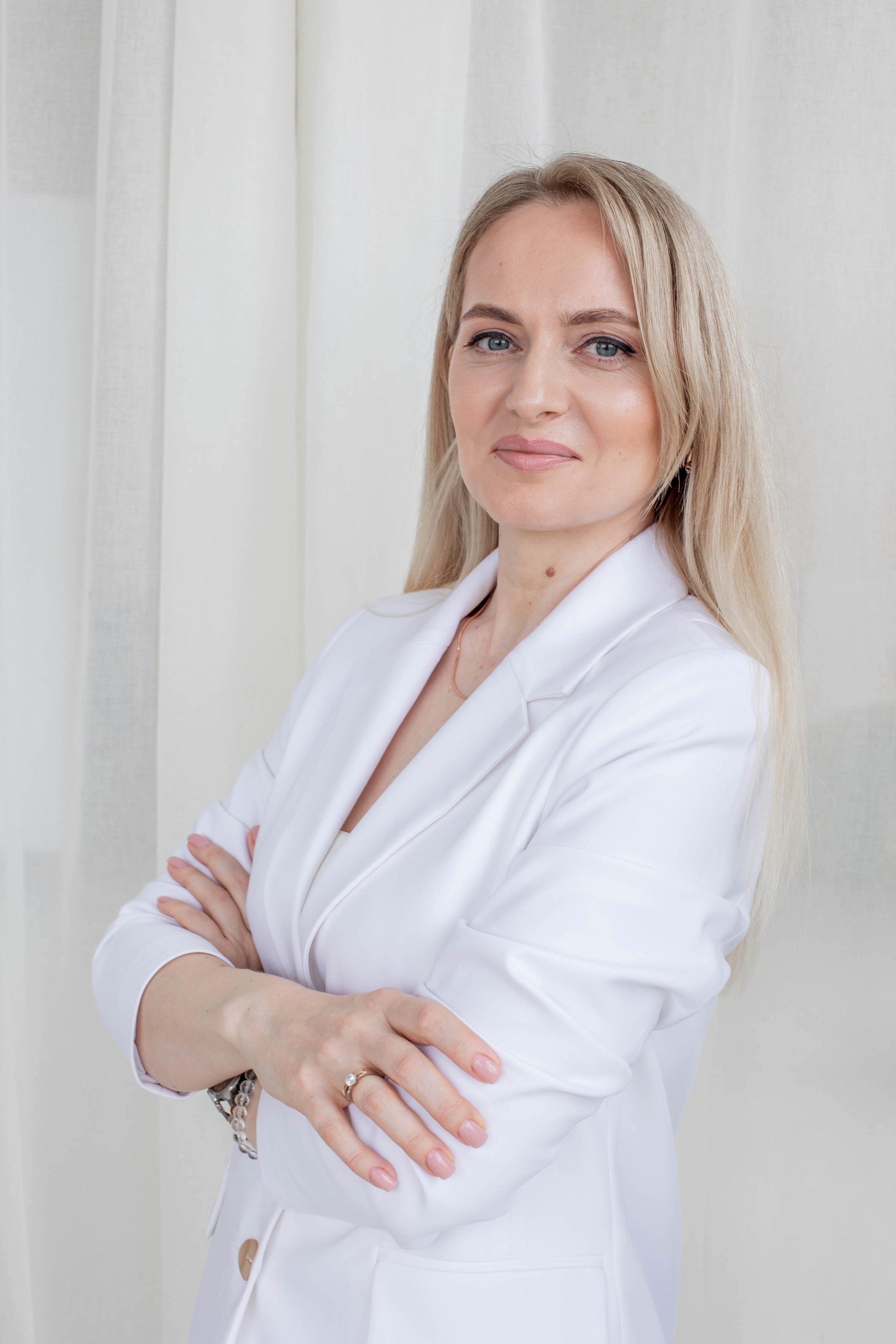 Клиника. Педиатрия. Лента для инстаграм и сайта. Фотограф в Краснодаре Евгения Михаевич