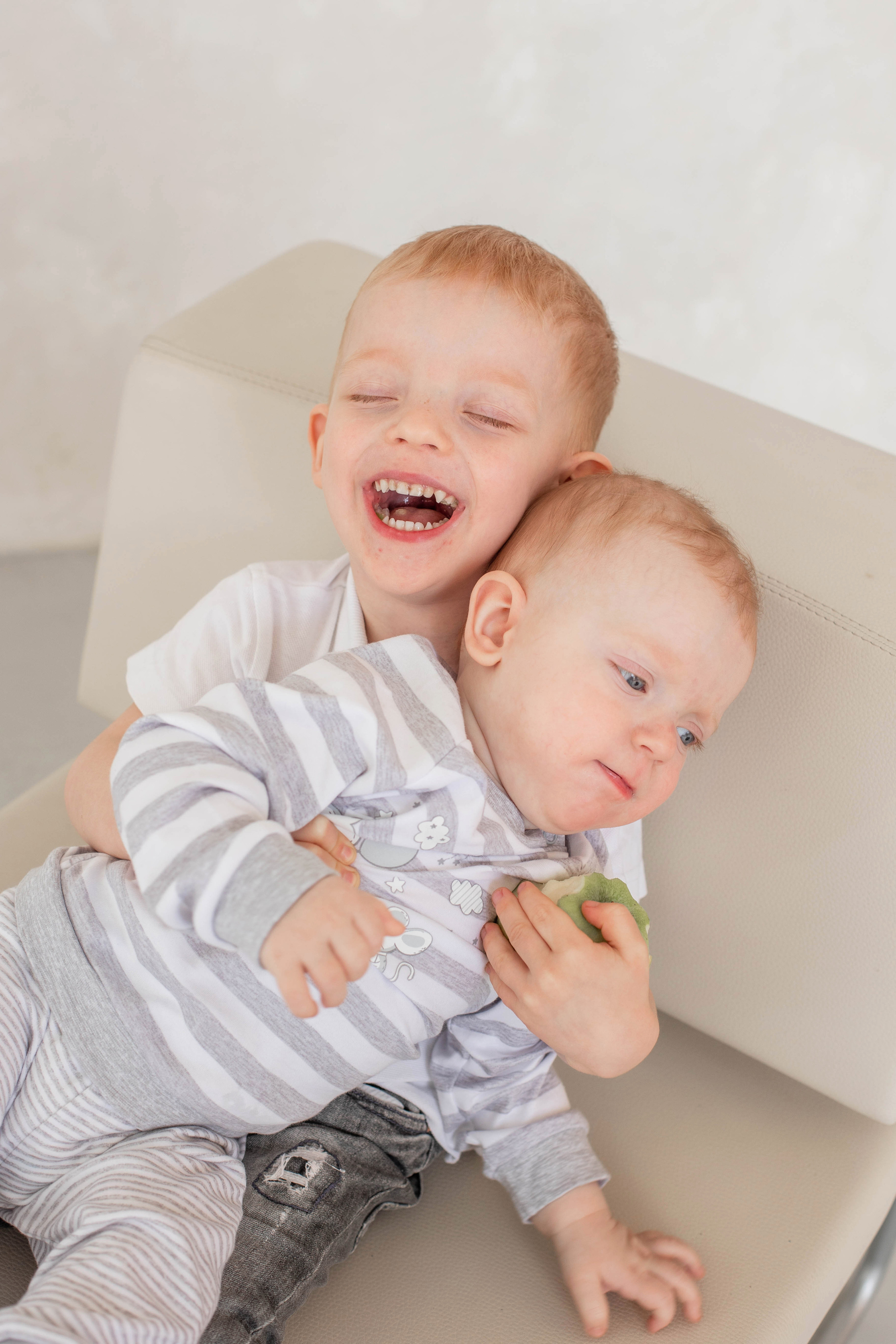 Клиника. Педиатрия. Лента для инстаграм и сайта. Фотограф в Краснодаре Евгения Михаевич