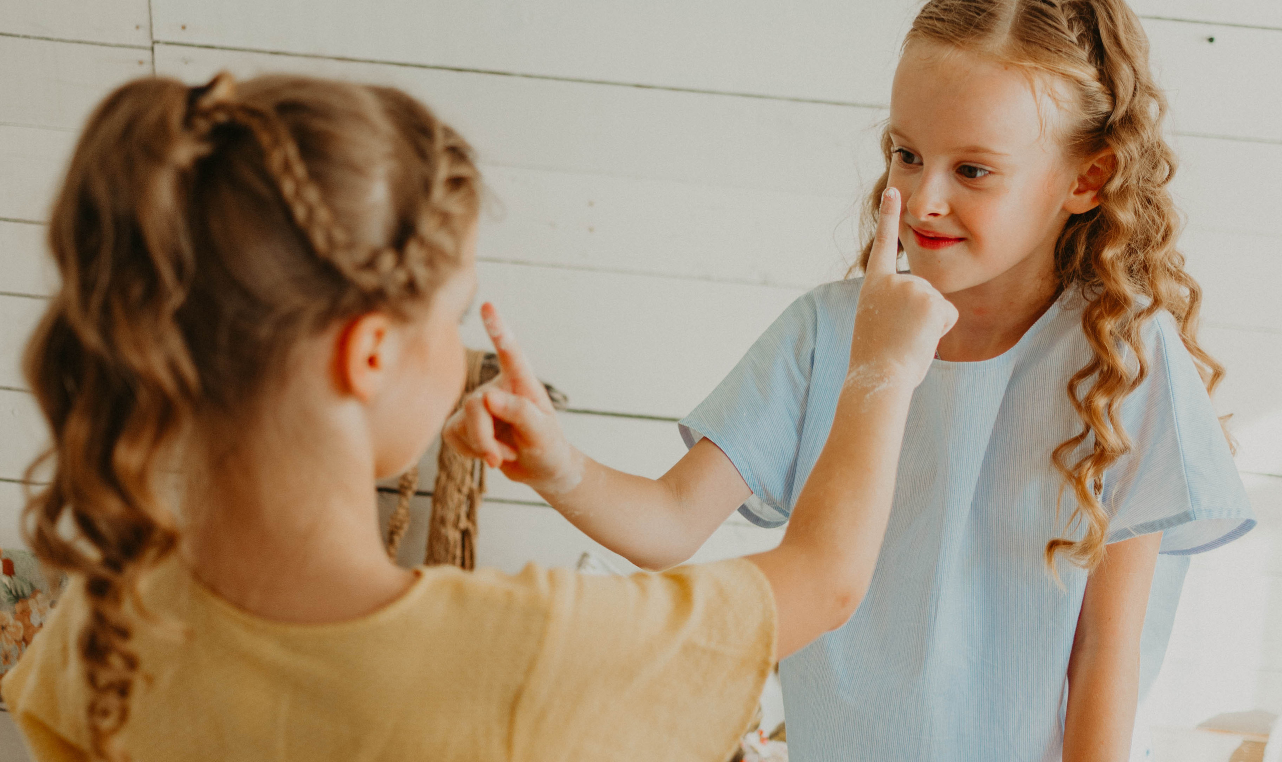 Дети на даче. Фотограф в Краснодаре Евгения Михаевич