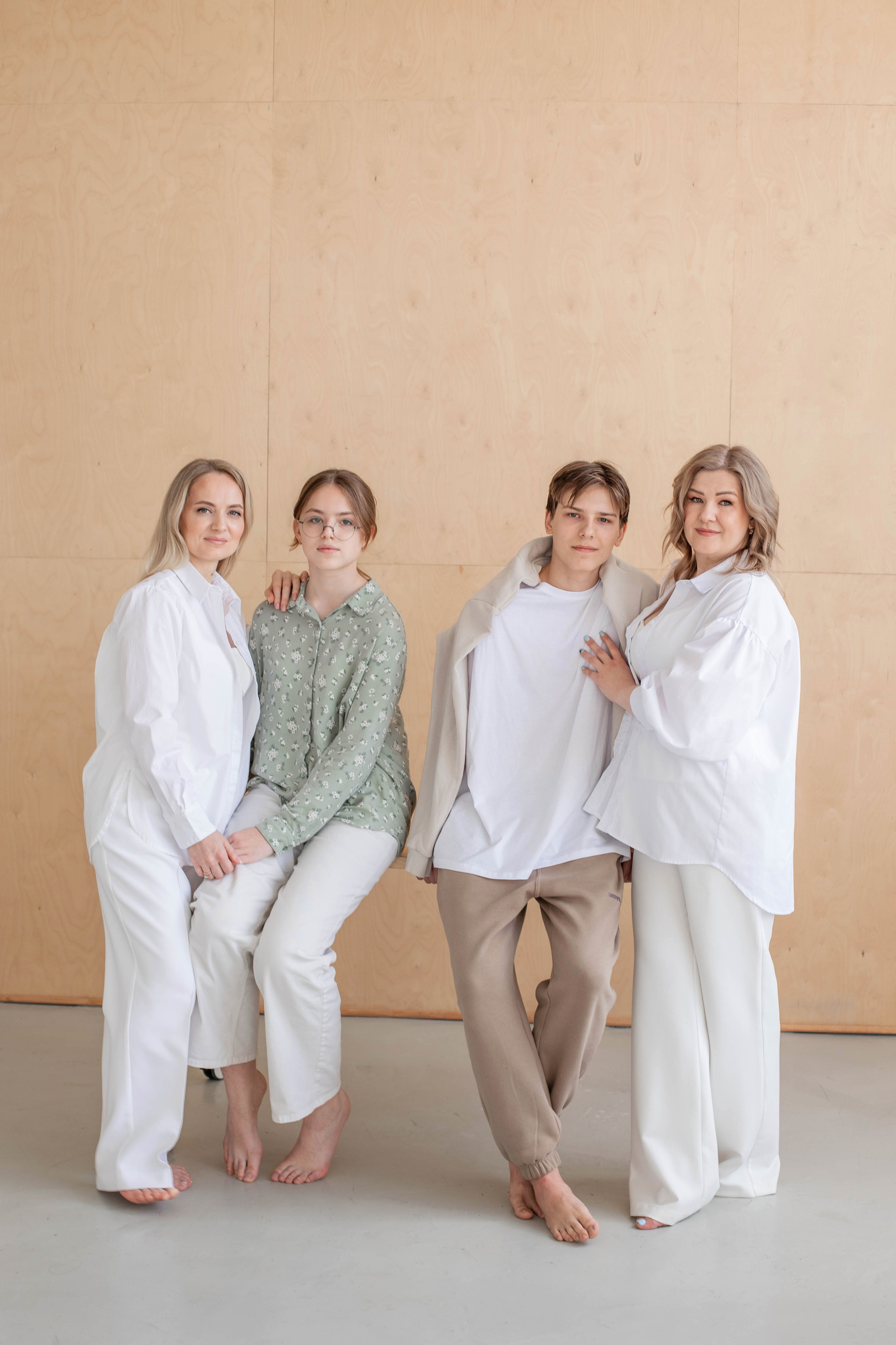 Клиника. Педиатрия. Лента для инстаграм и сайта. Фотограф в Краснодаре Евгения Михаевич