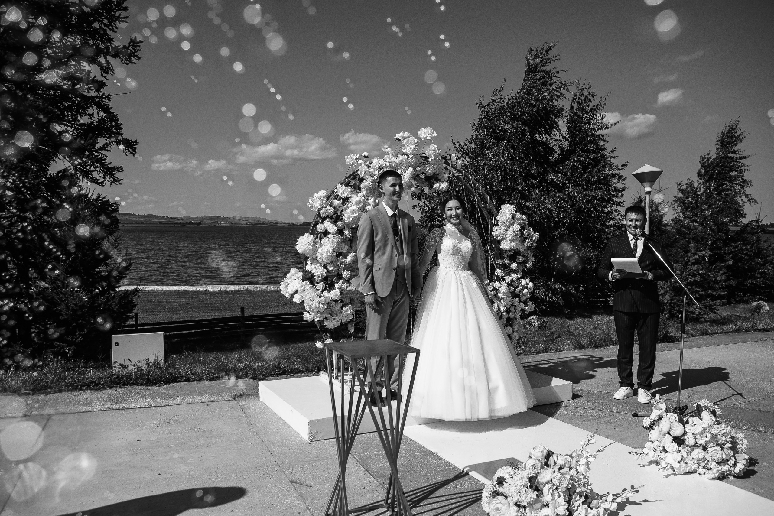 Свадьба в Динопарке. Свадебный фотограф Виктория Чуйко Магнитогорск. Визуал для бизнеса