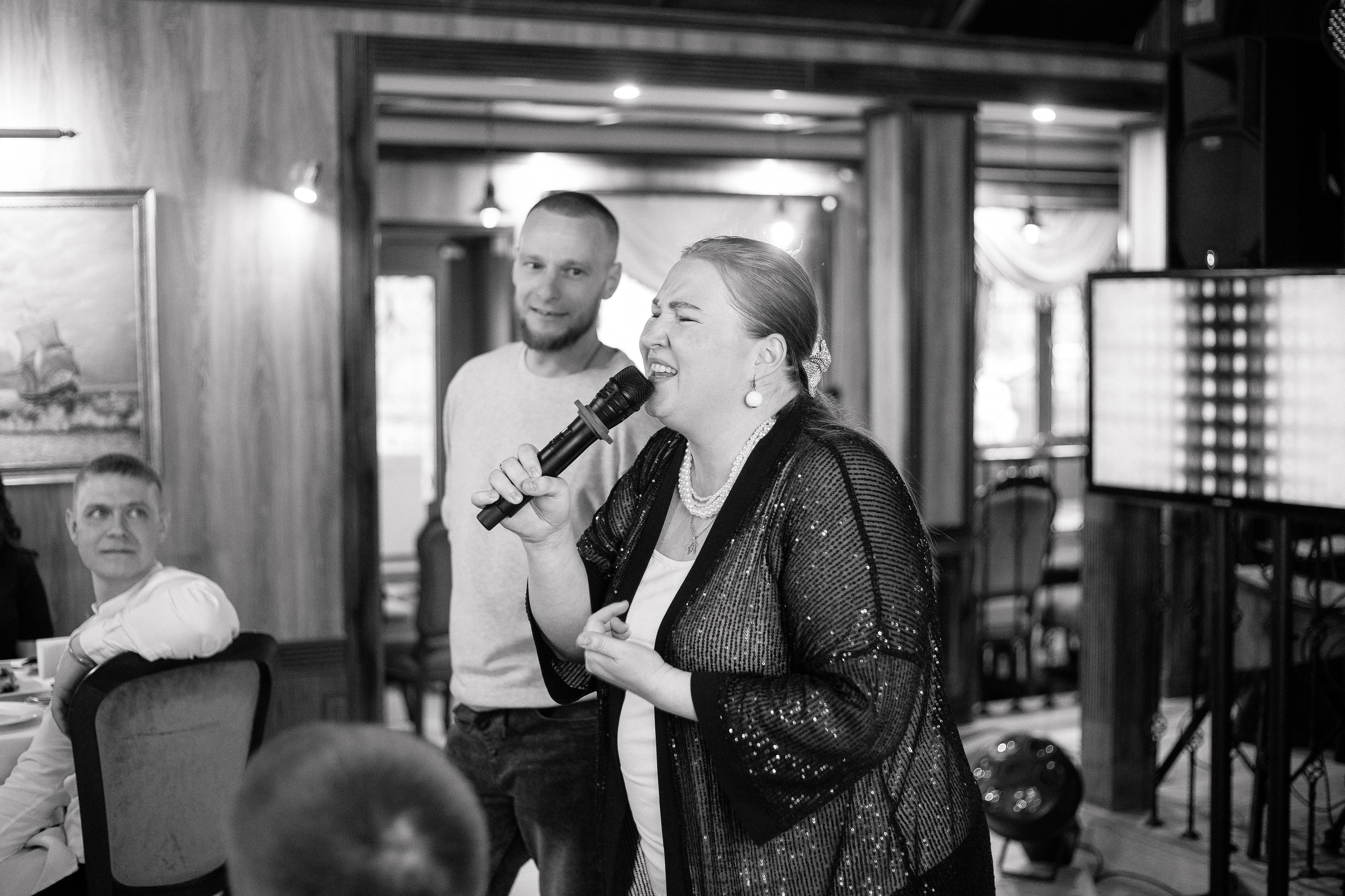 Анонс свадебных фотографий Вики и Александра. Фотограф Михаил Александров